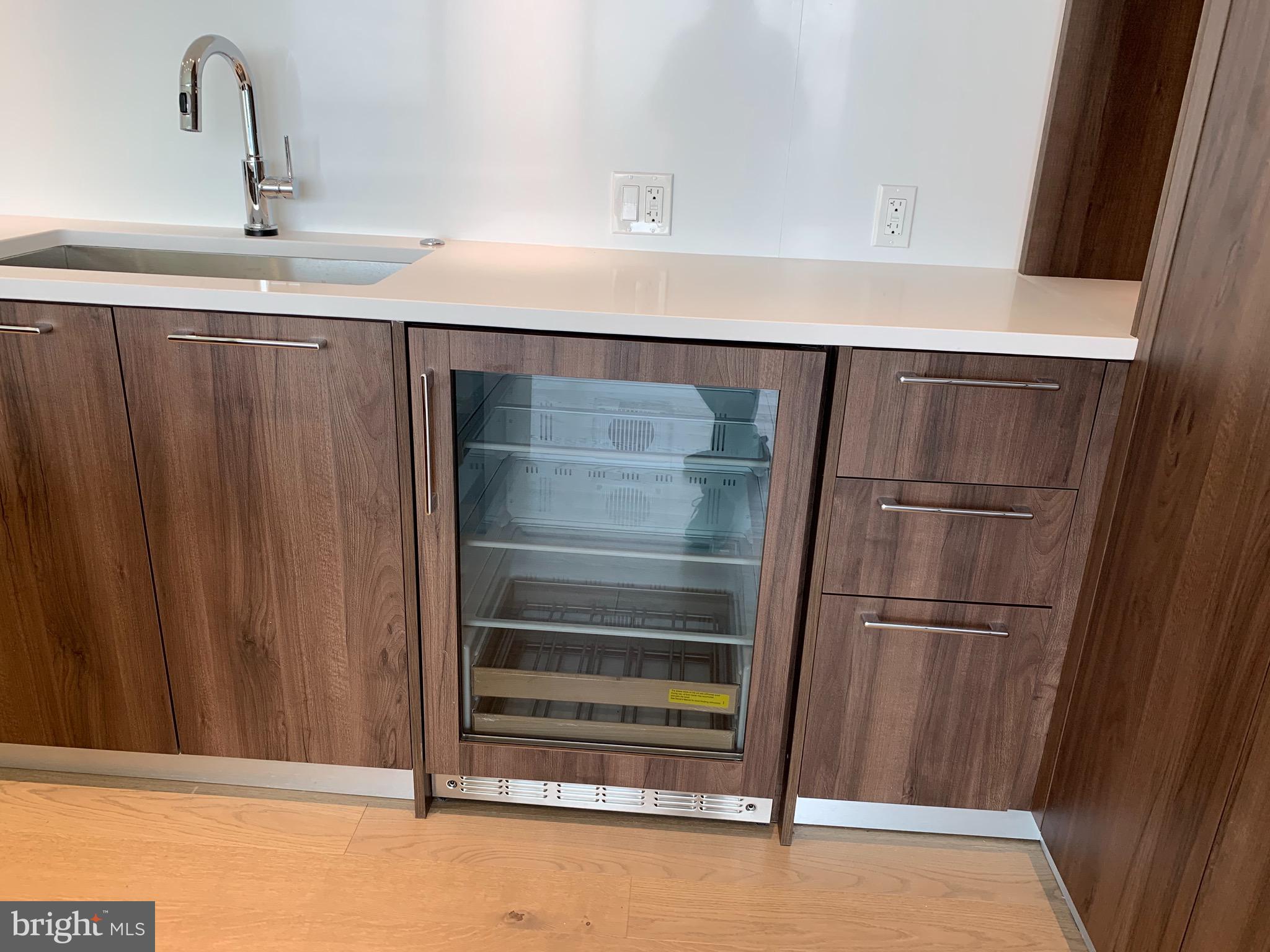 THE BORO TYSONS - Residential