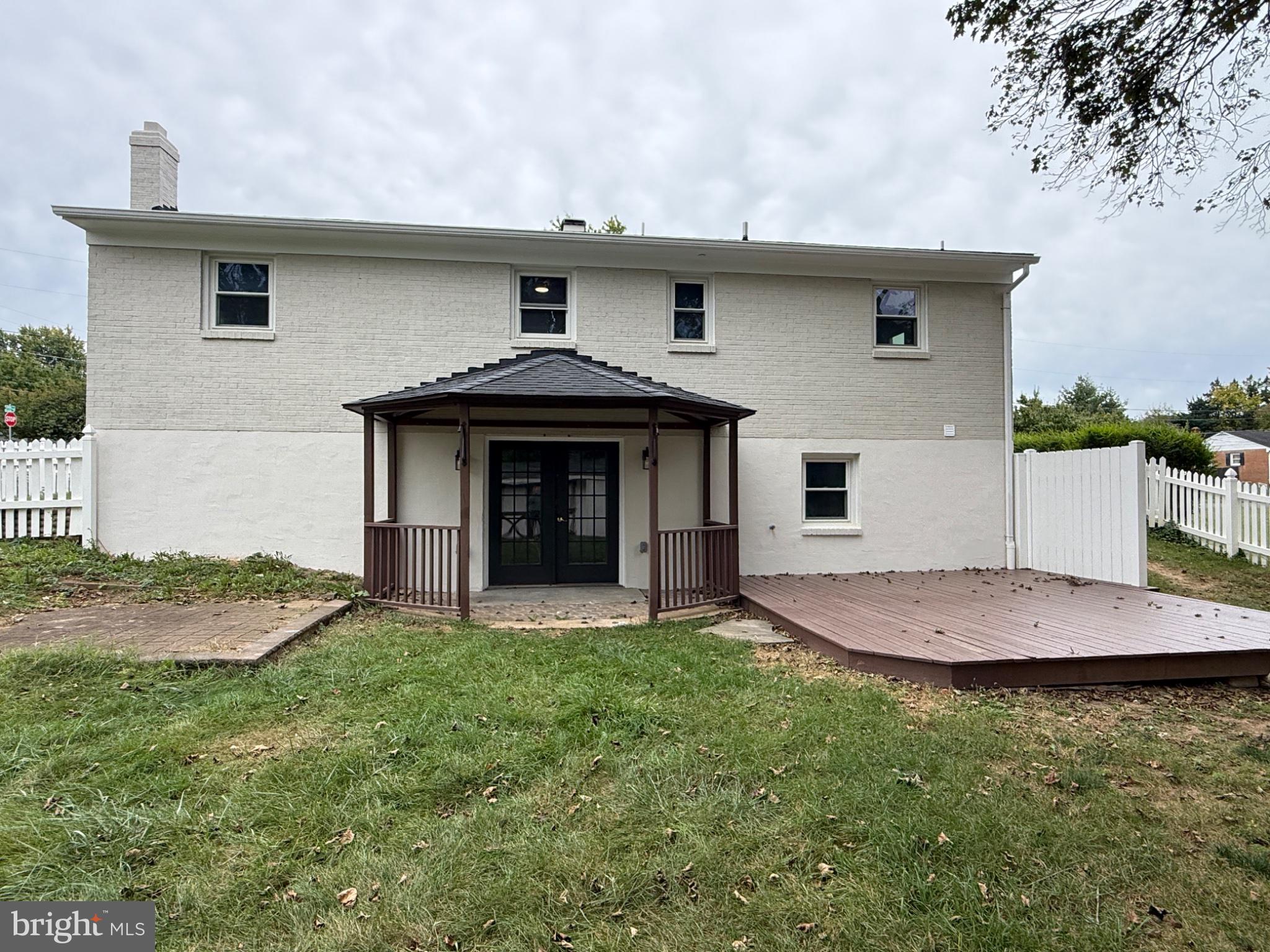 626 BRUCE STREET