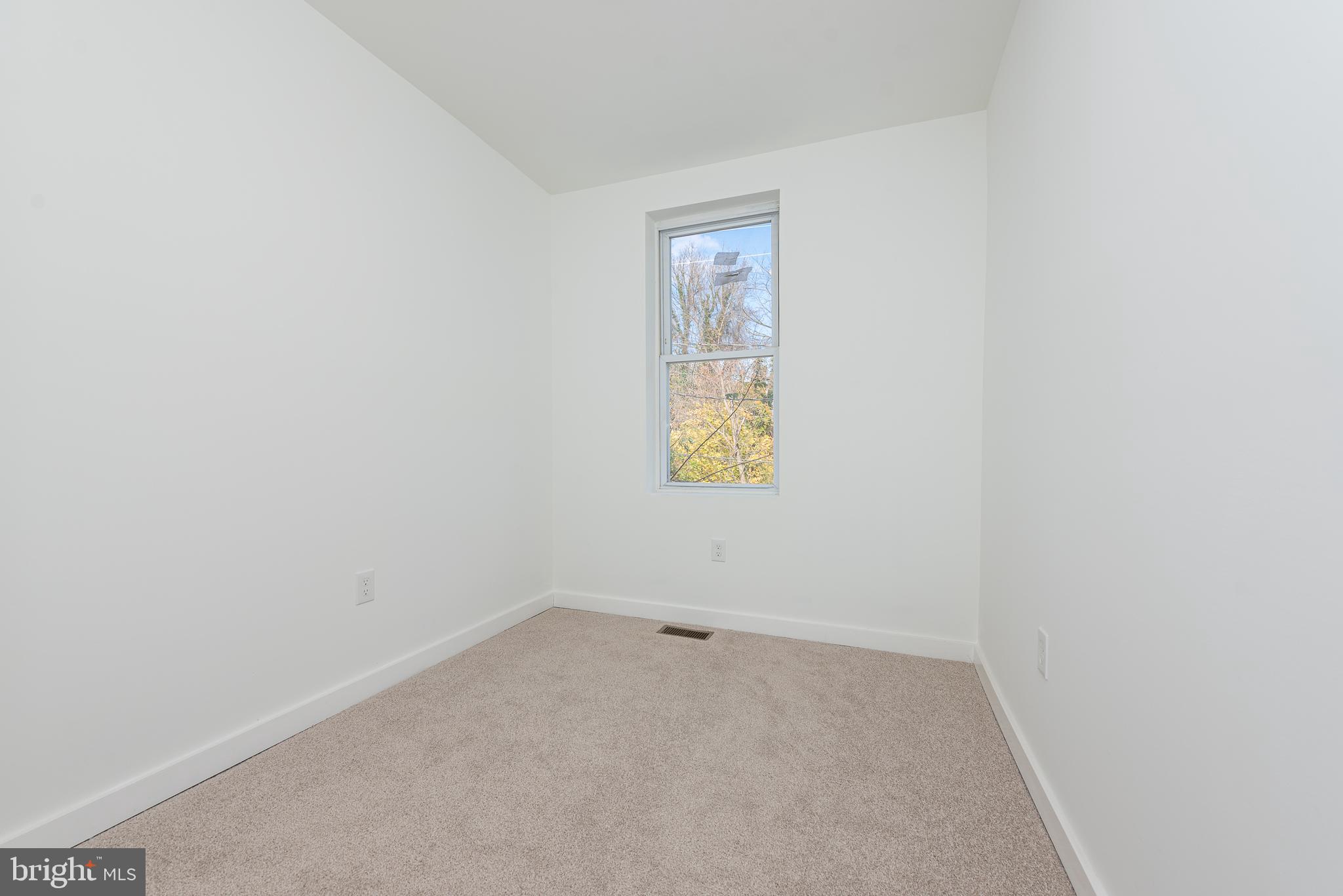 WINCHESTER - Residential