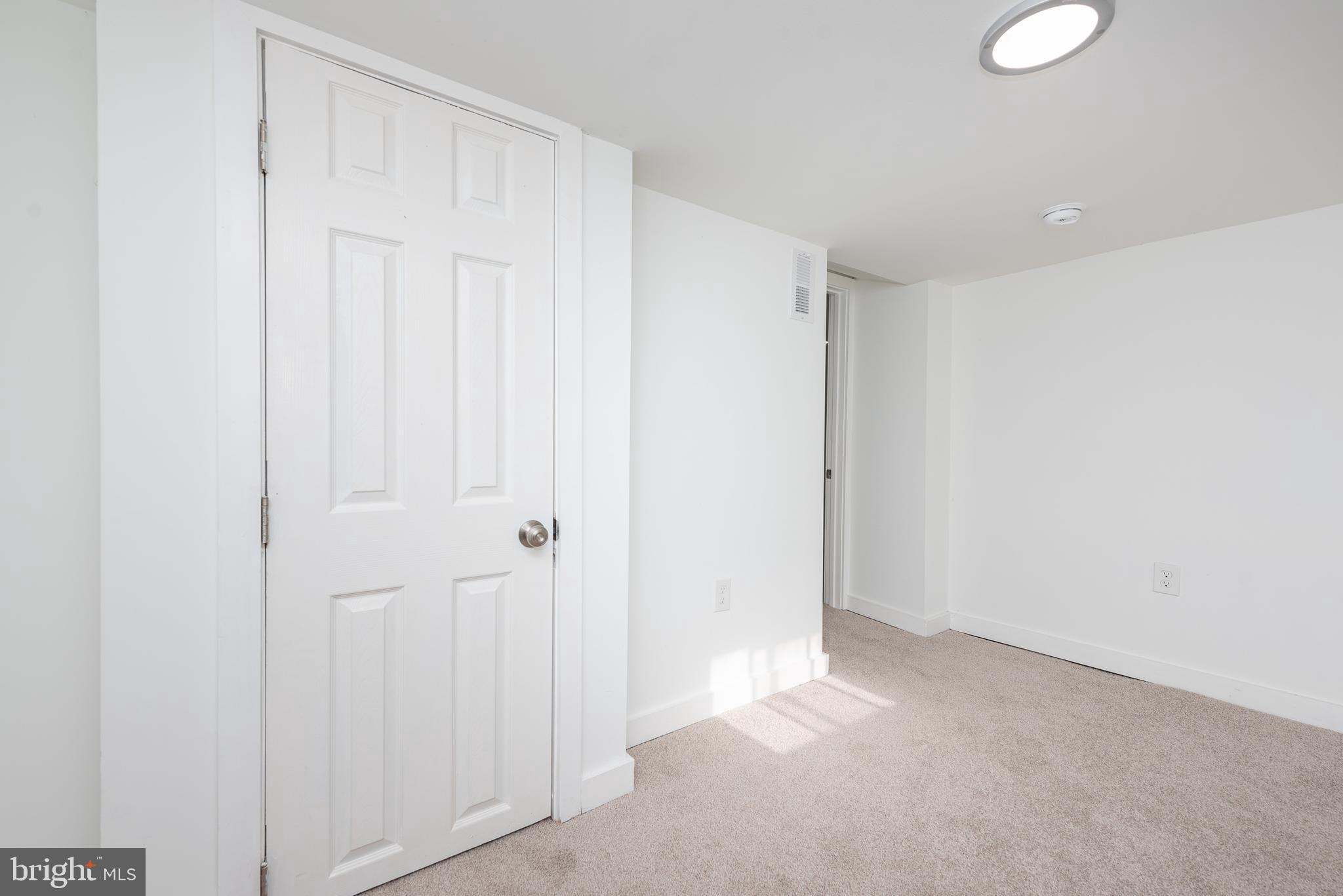 WINCHESTER - Residential