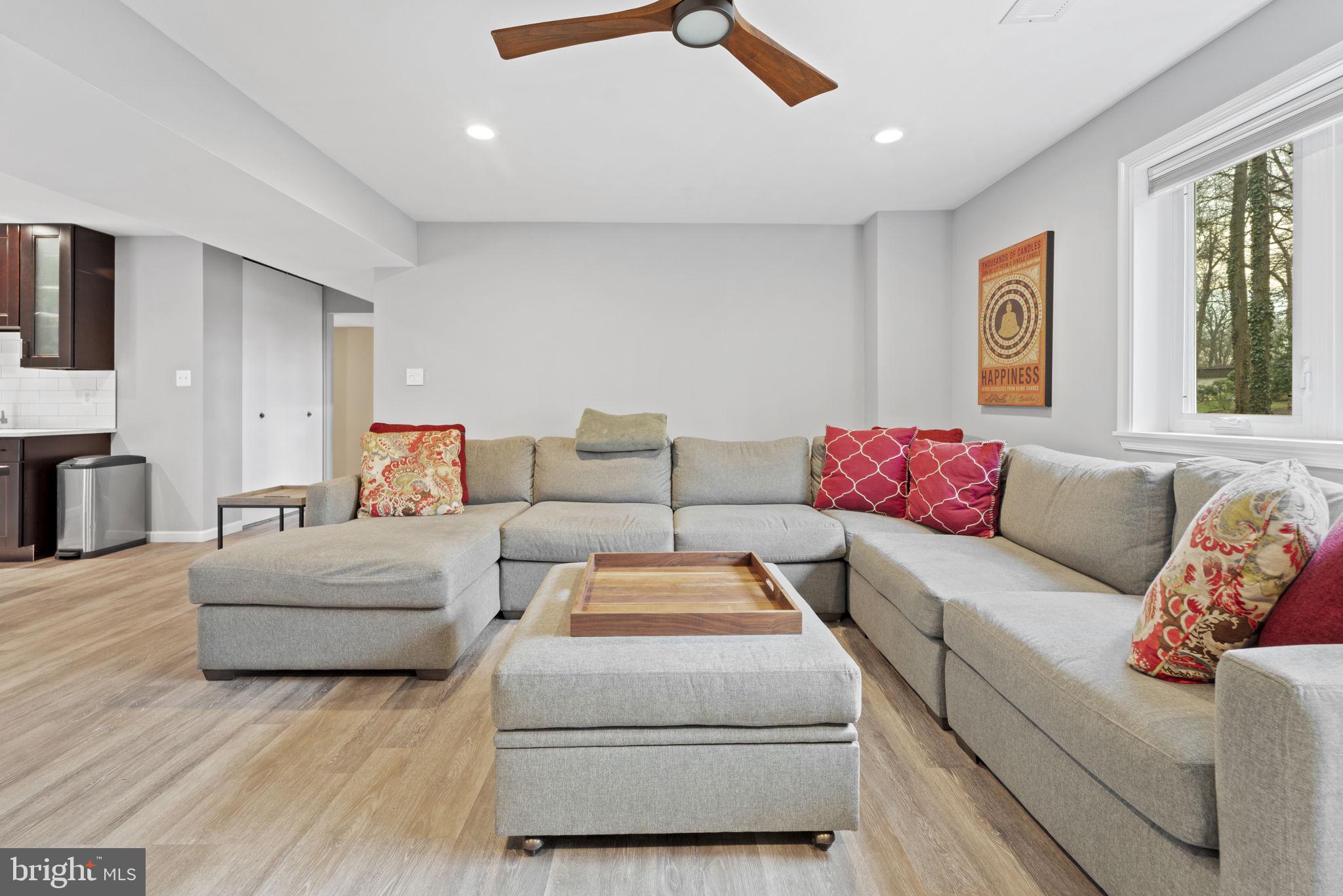 RESTON - Residential Lease