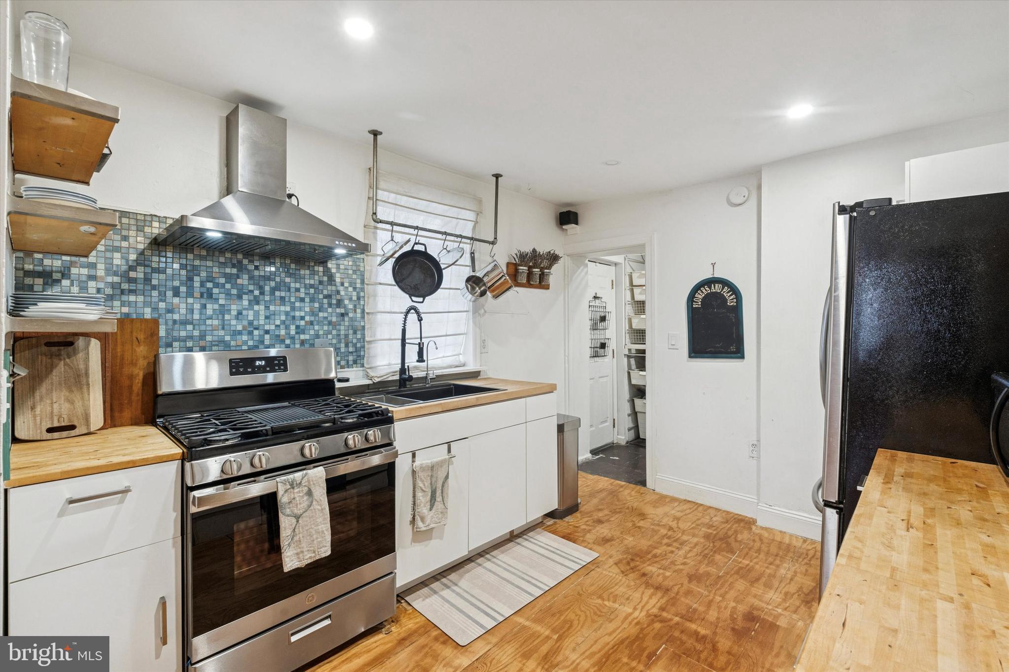 FISHTOWN - Residential