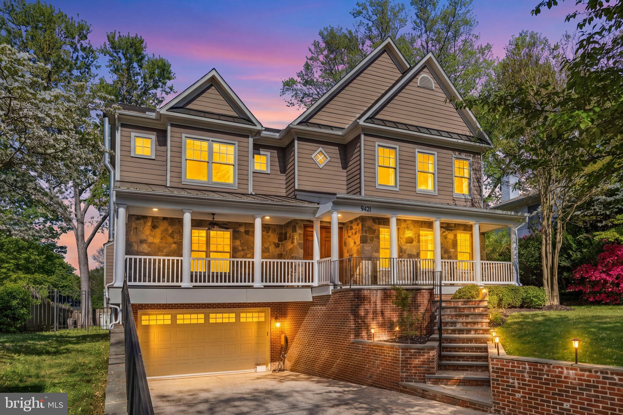 MAPLEWOOD MANOR - Residential