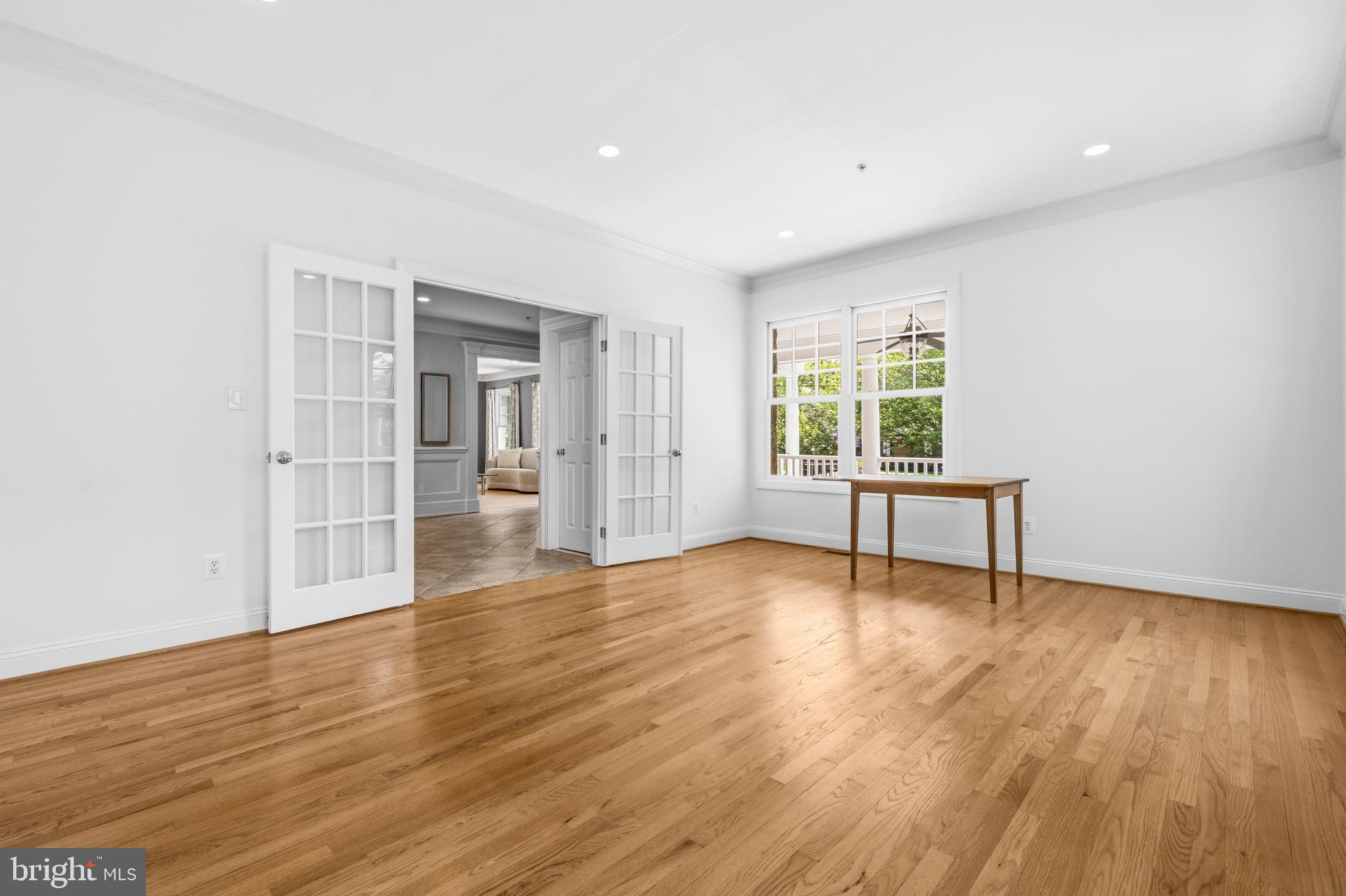 MAPLEWOOD MANOR - Residential