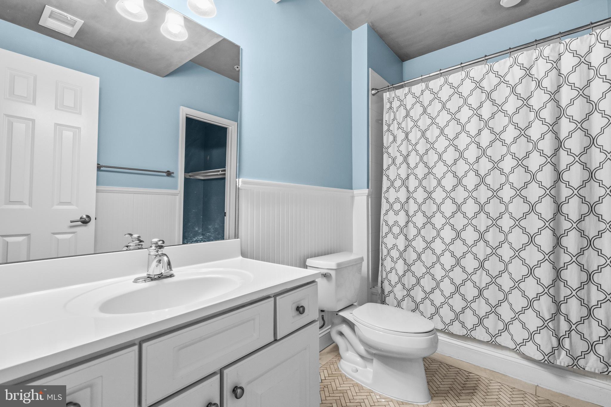 MAPLEWOOD MANOR - Residential