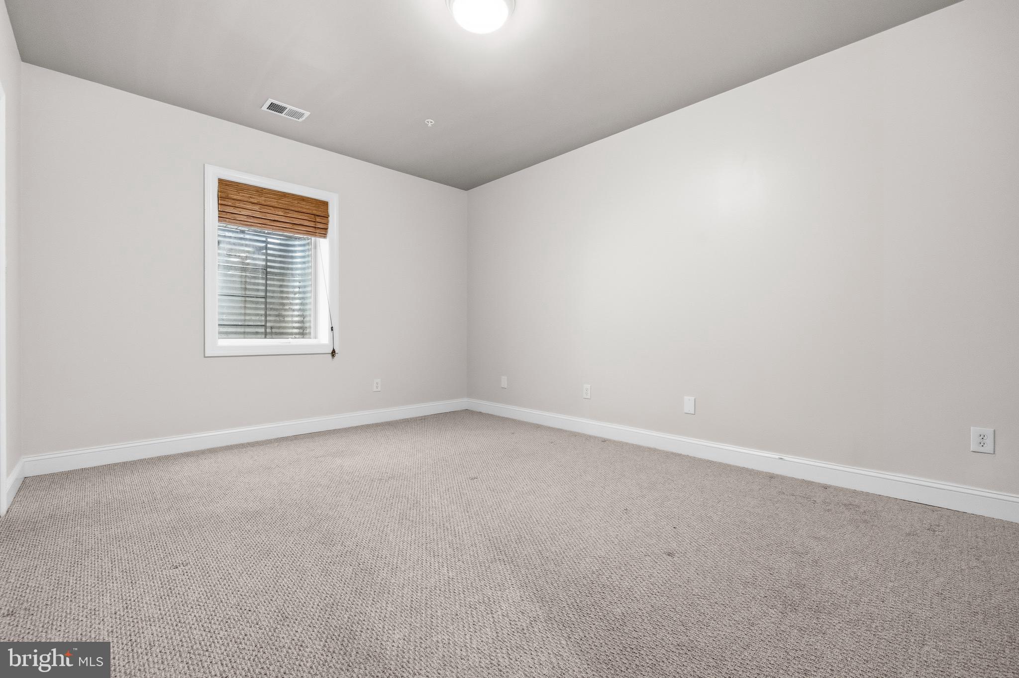 MAPLEWOOD MANOR - Residential