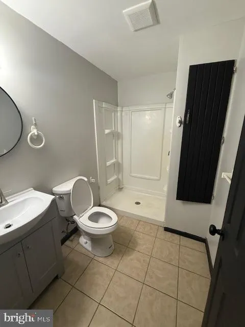 Southampton, New Jersey 08088, United States, 5 Bedrooms Bedrooms, ,2 BathroomsBathrooms,Residential,Active,30360