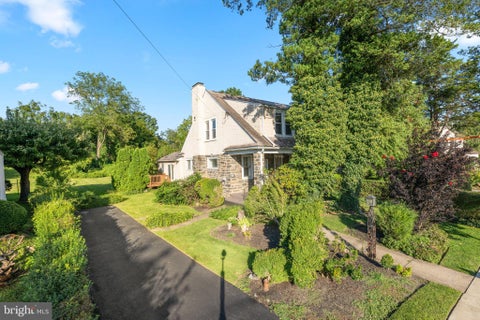 Townhouse For Sale - 328 Morris Road<br/> WAYNE, PA 19087