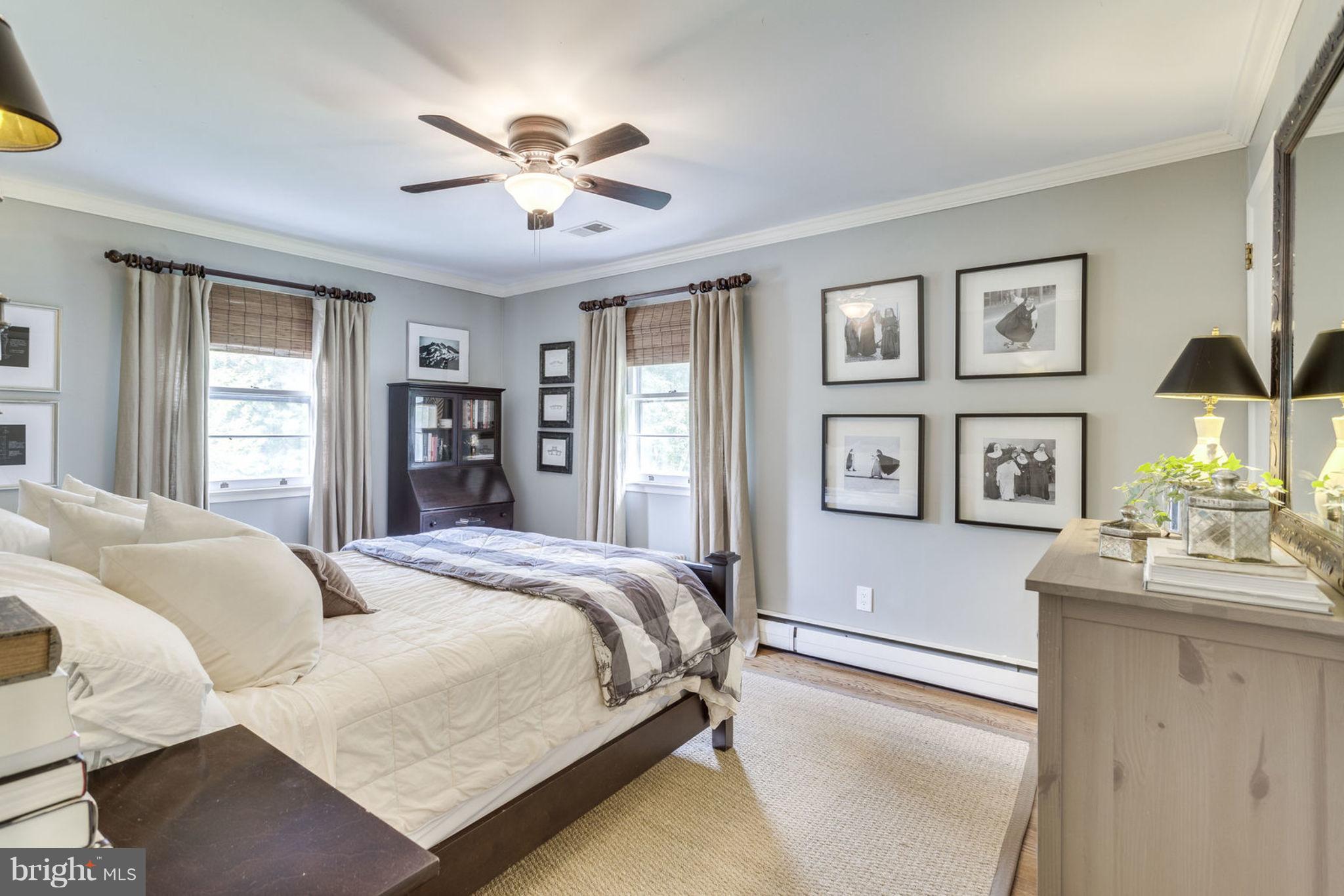 CLINTON ACRES - Residential