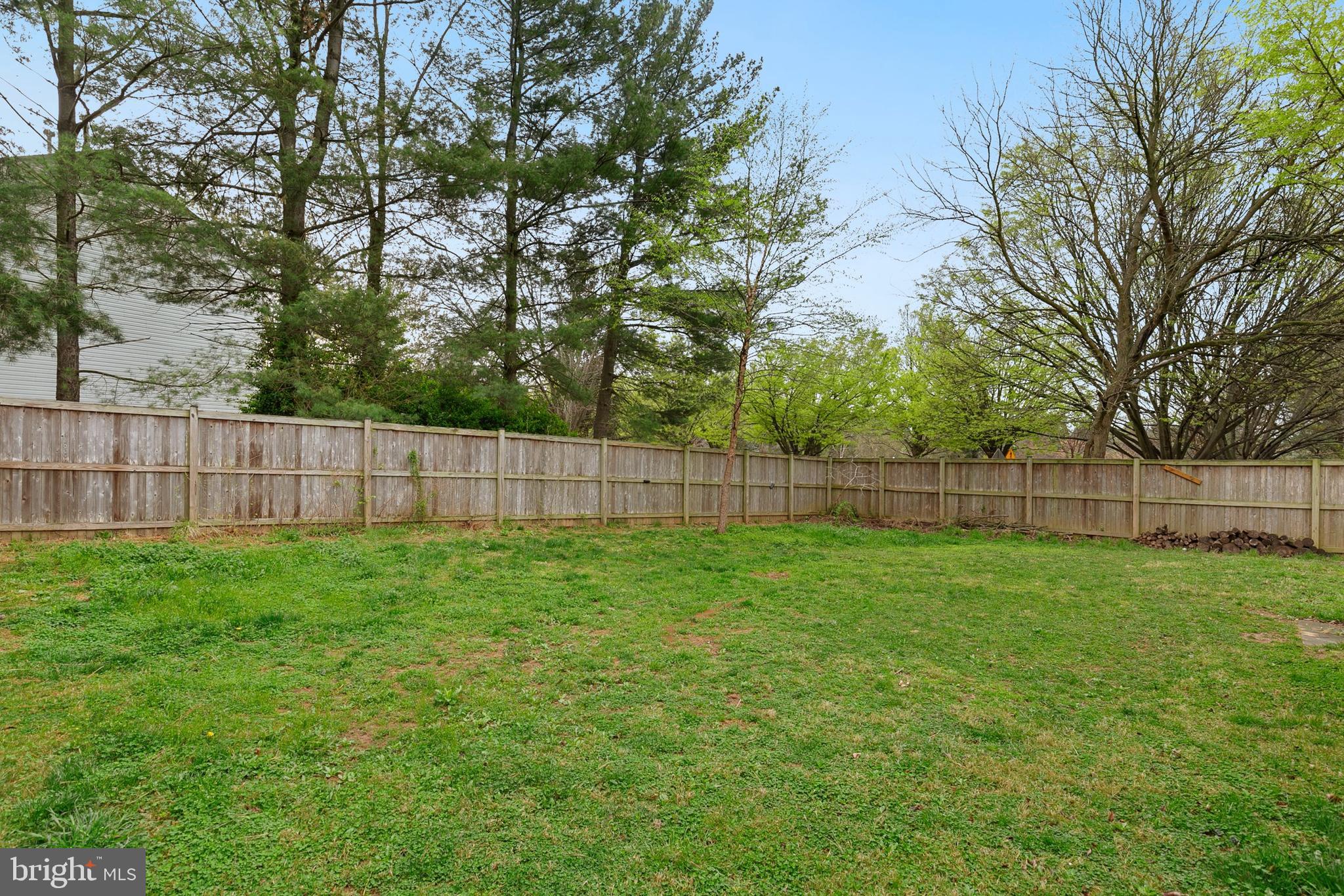 FLOWER HILL - Residential