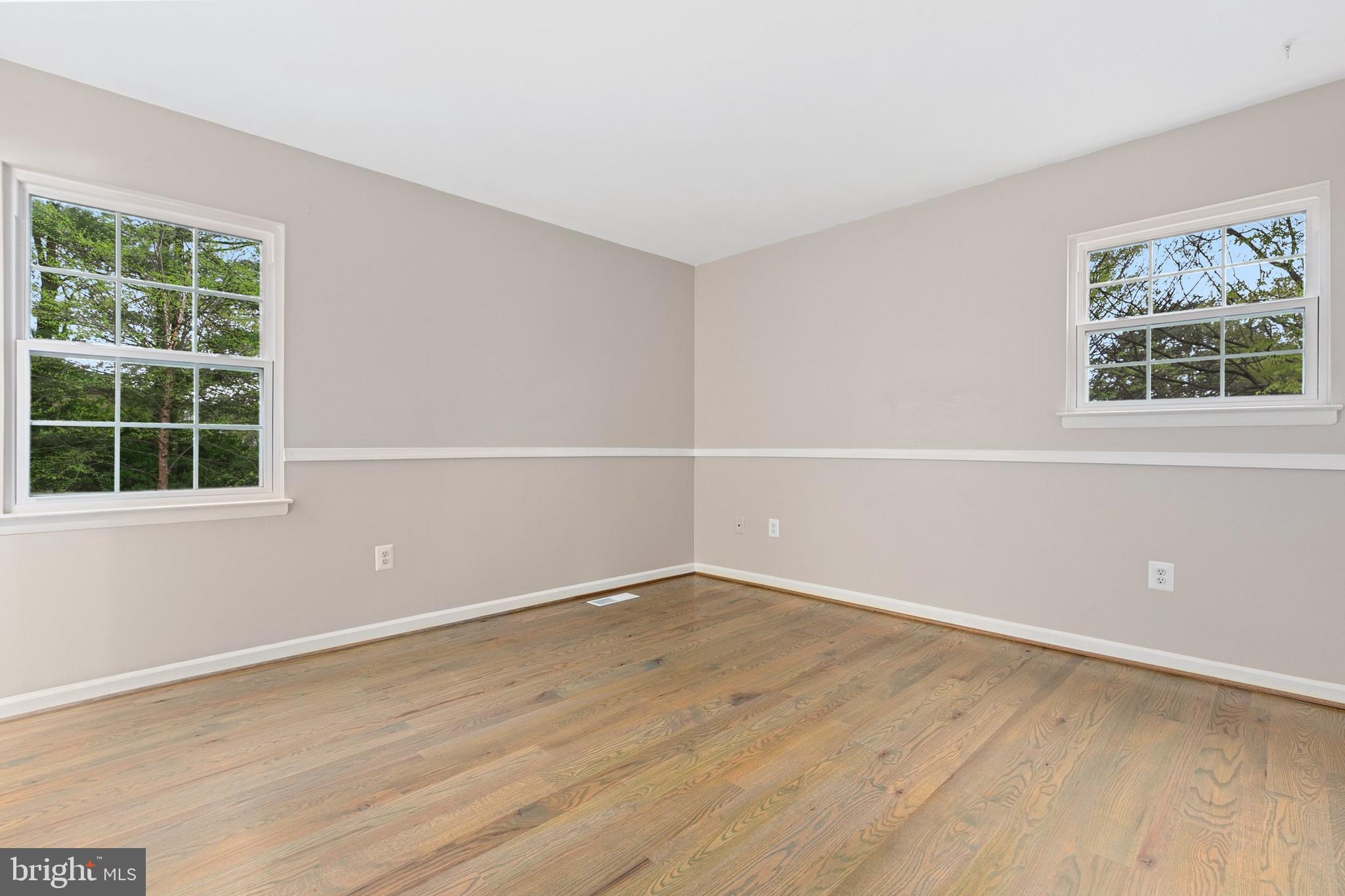 FLOWER HILL - Residential