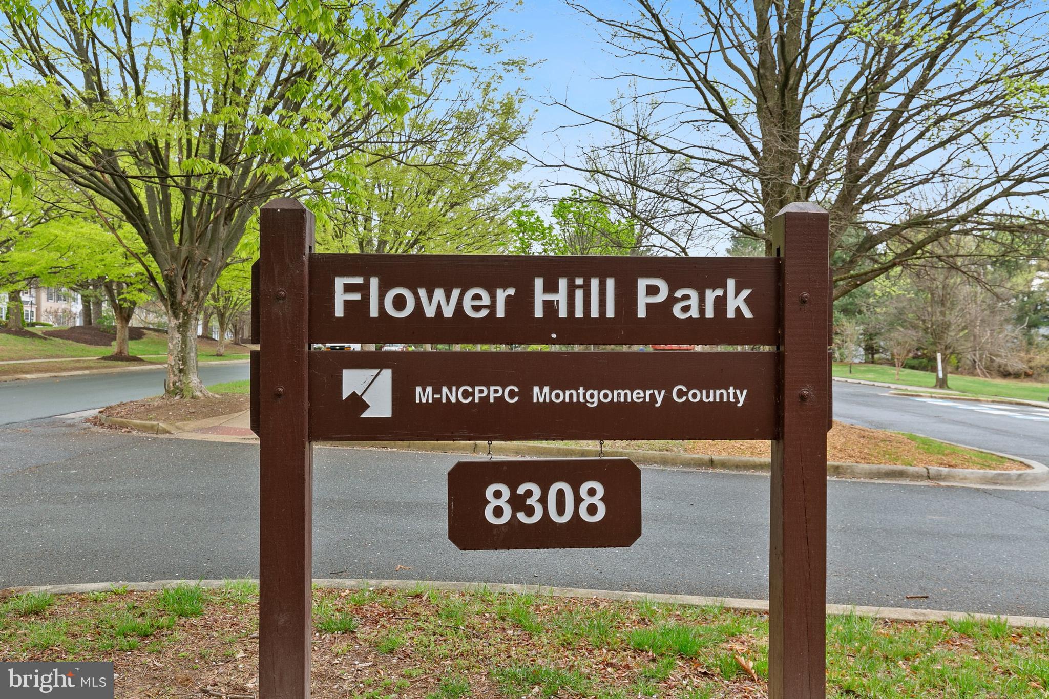 FLOWER HILL - Residential