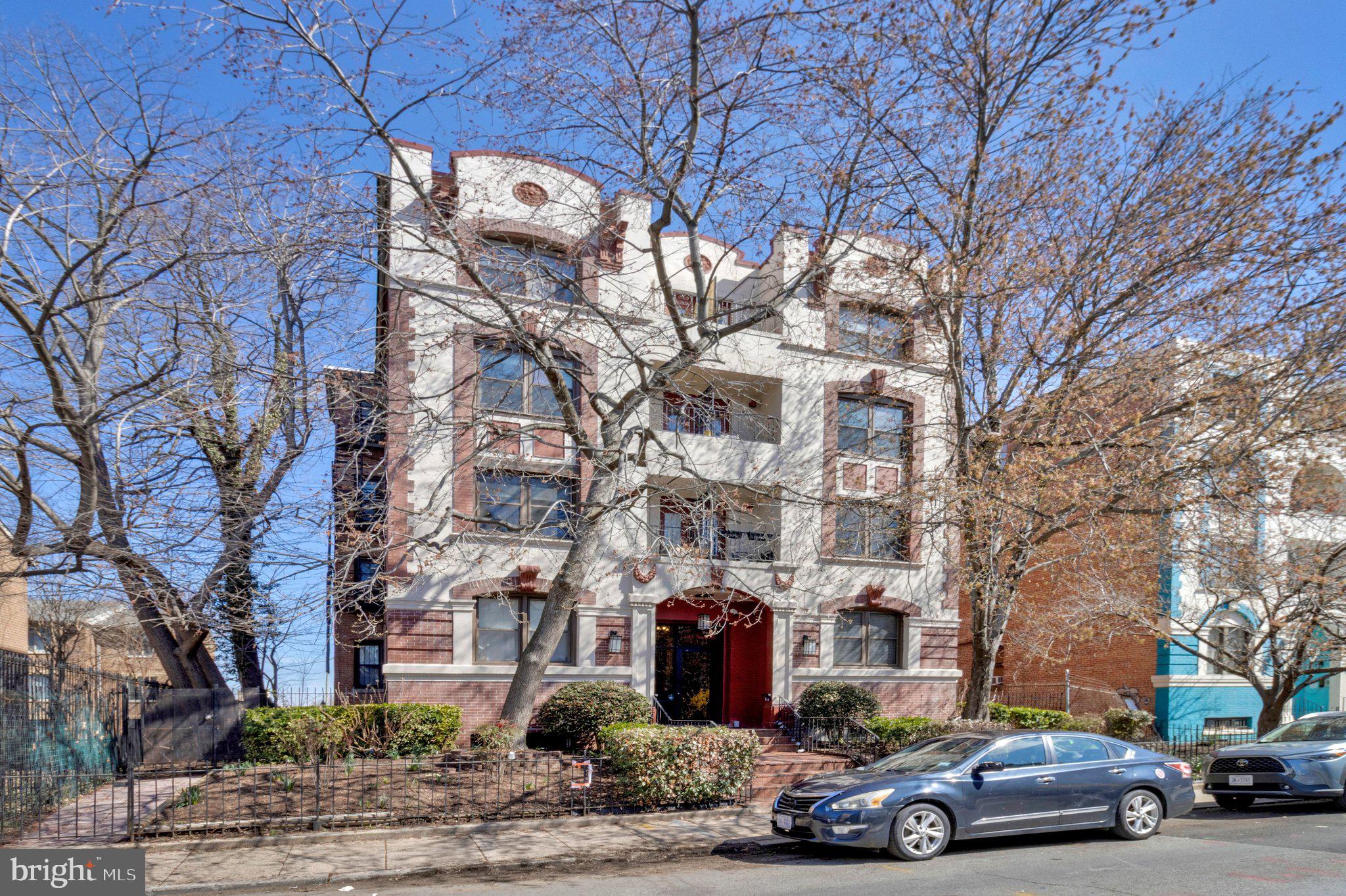 1495 NEWTON STREET NW 304