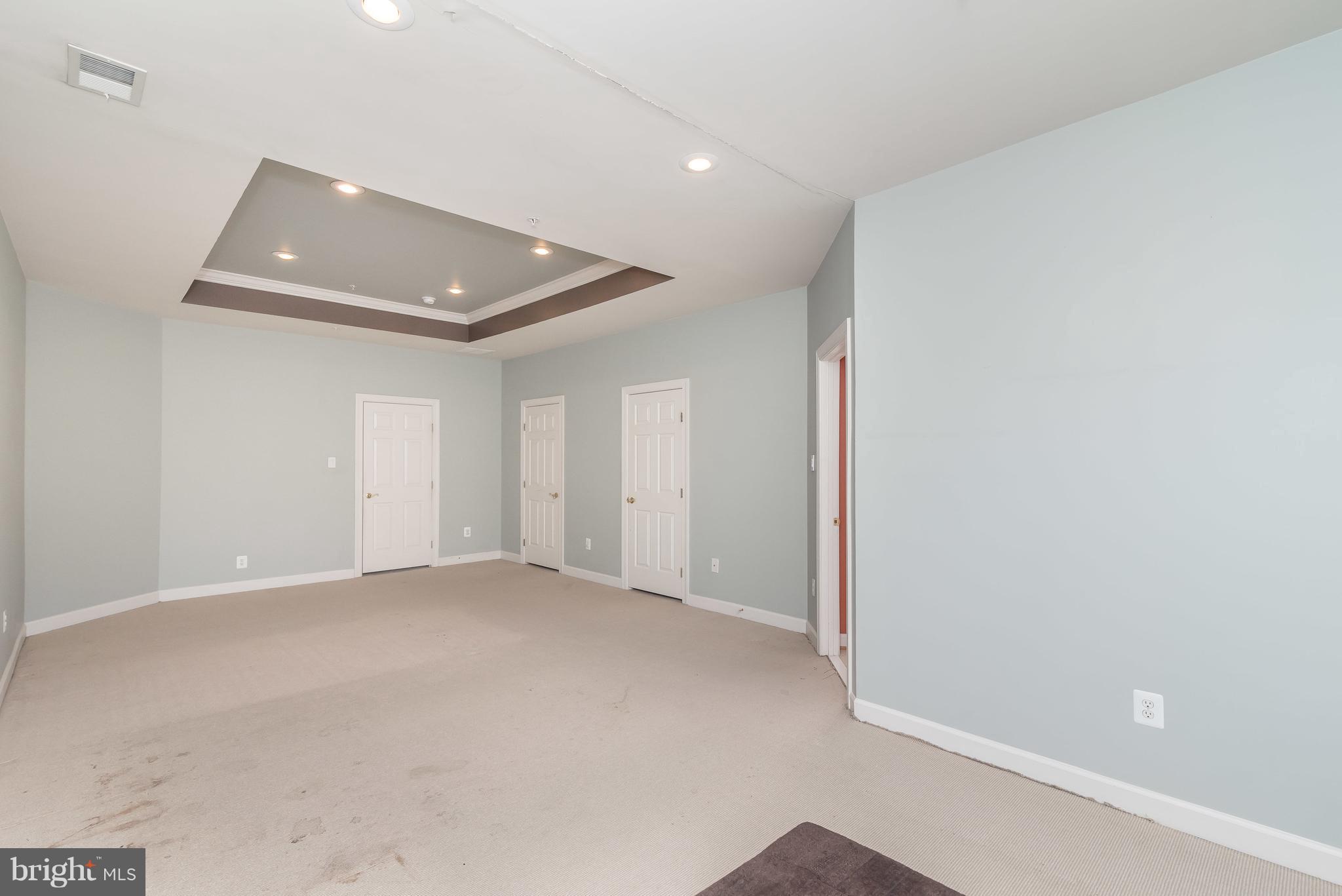 MAPLE RIDGE - Residential