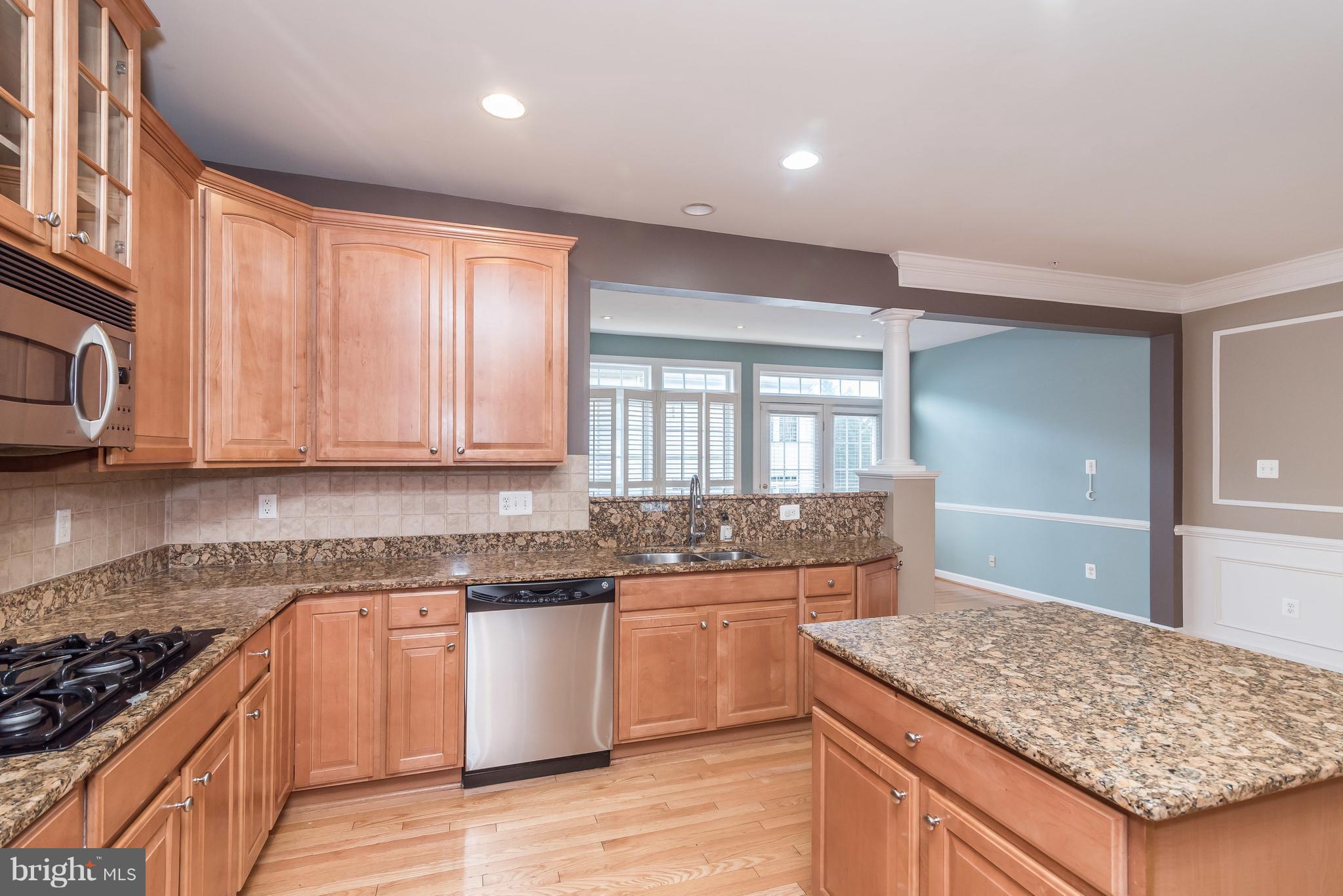 MAPLE RIDGE - Residential