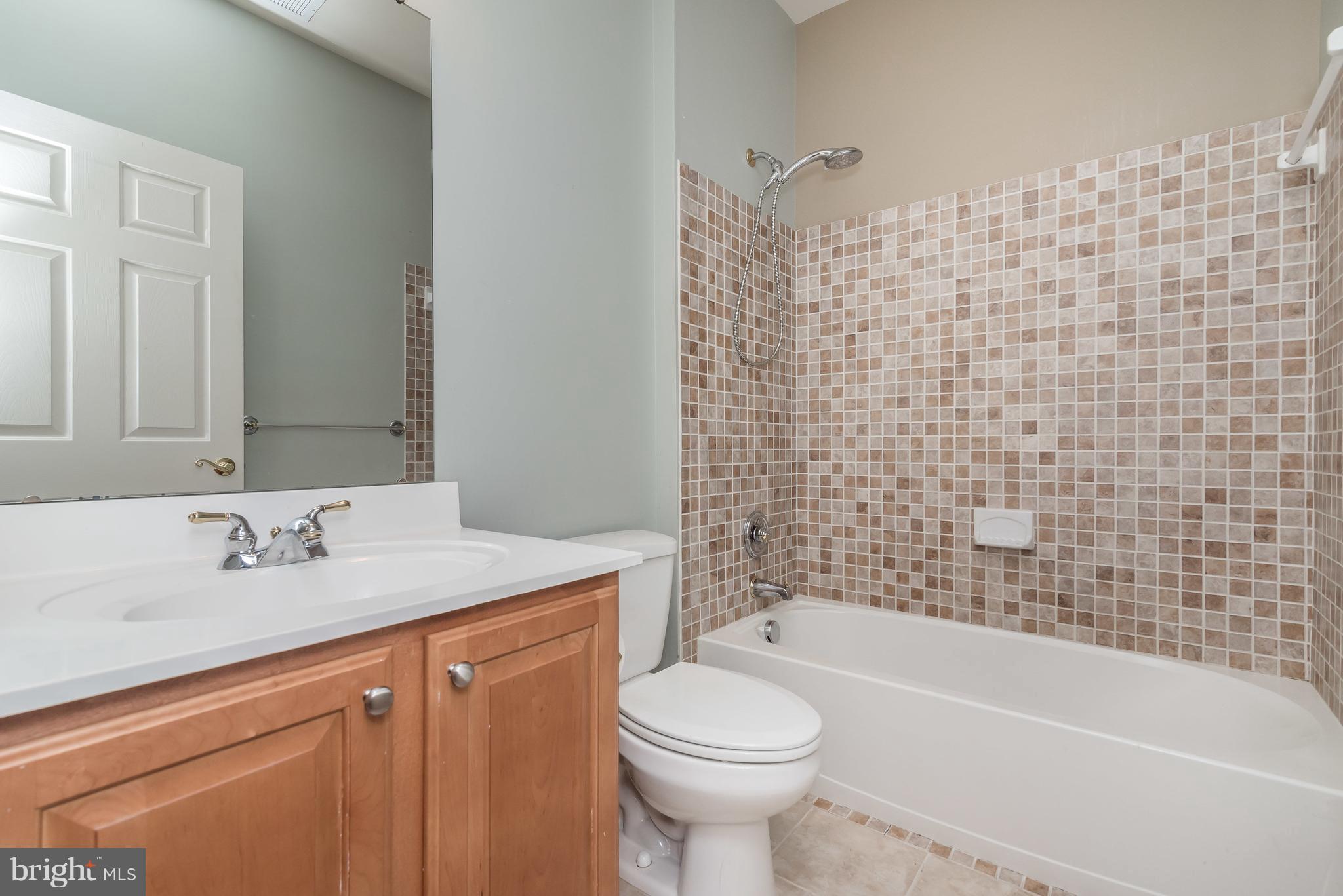 MAPLE RIDGE - Residential