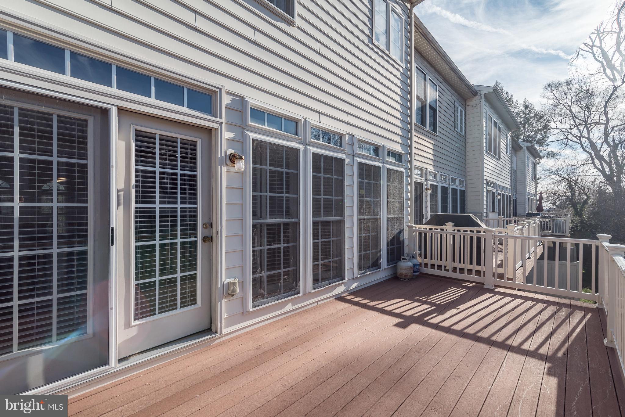 MAPLE RIDGE - Residential