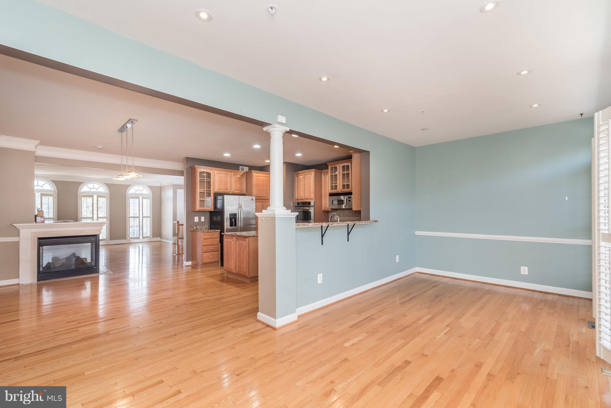 MAPLE RIDGE - Residential