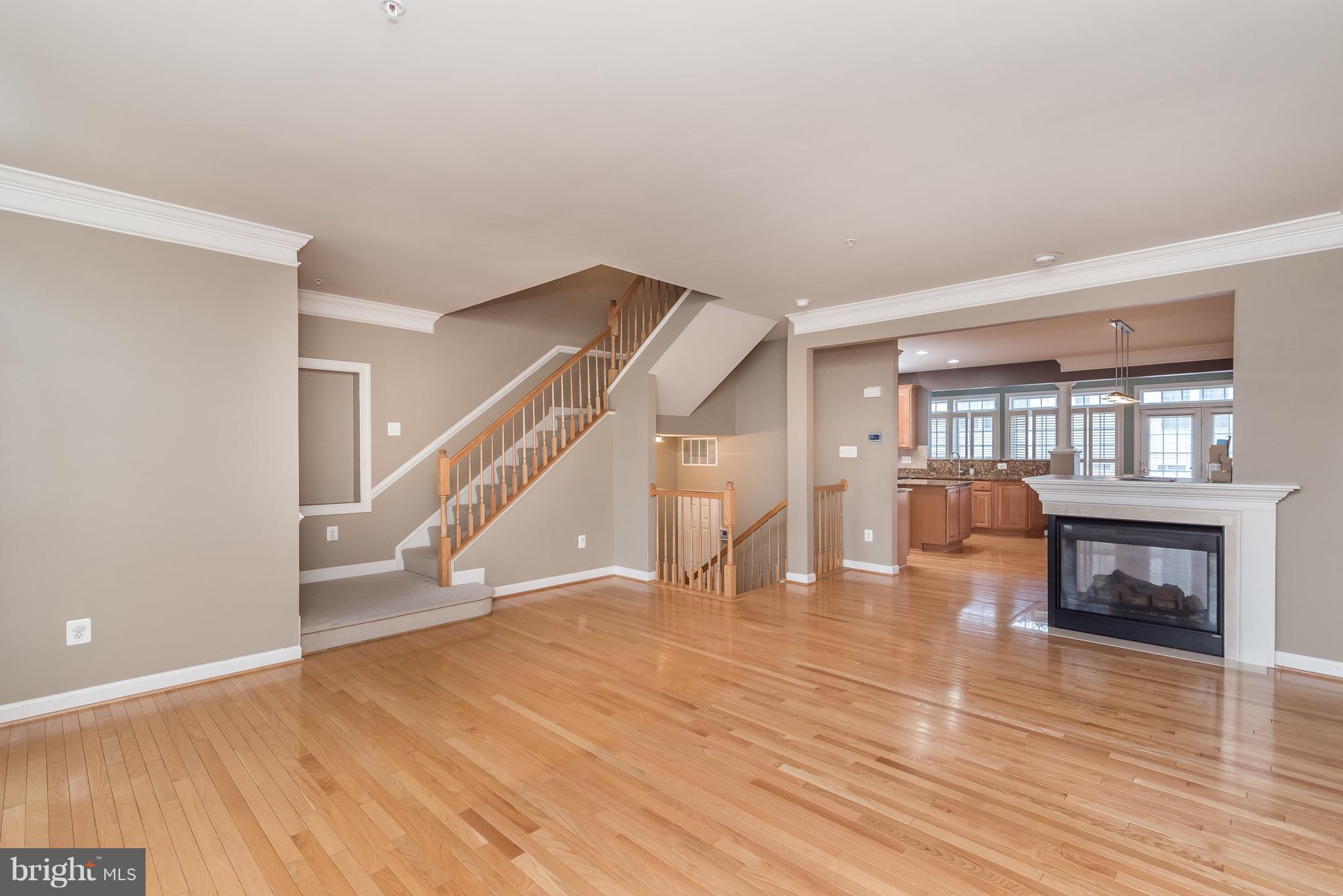 MAPLE RIDGE - Residential