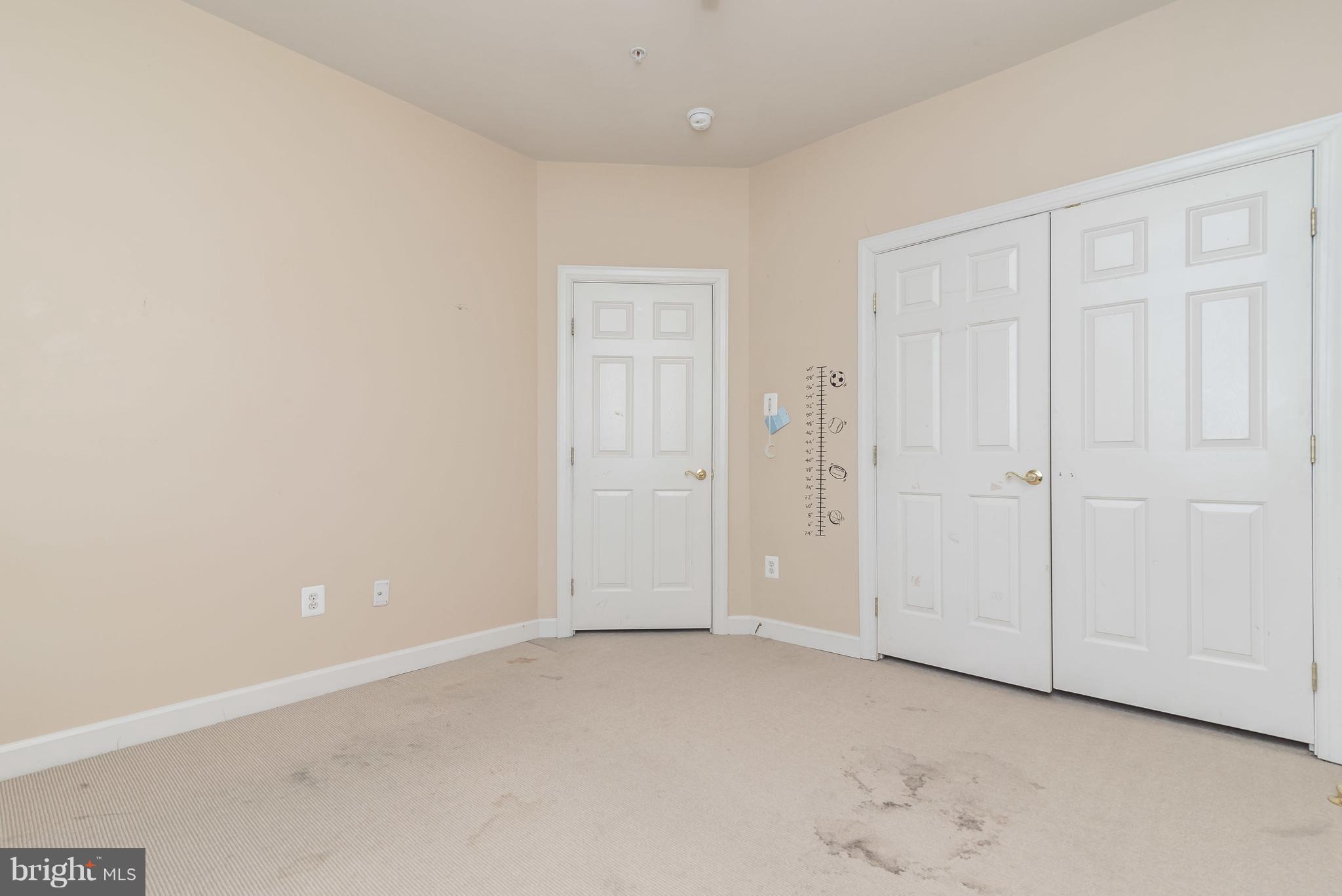 MAPLE RIDGE - Residential