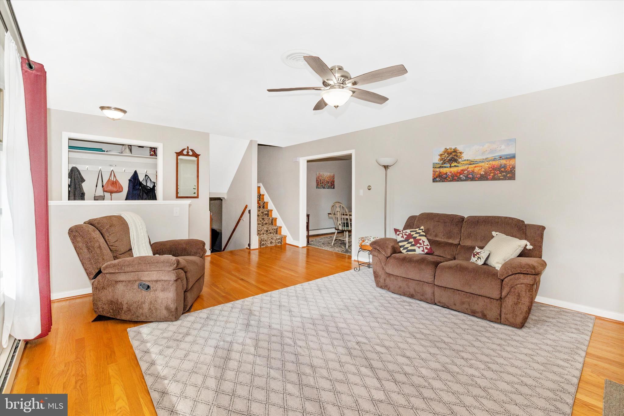 WEST HILLS - Residential