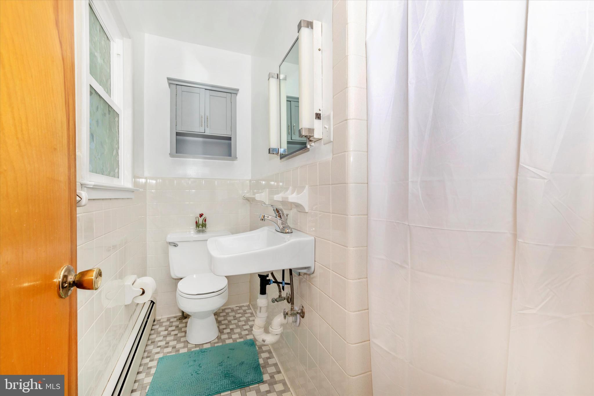 WEST HILLS - Residential