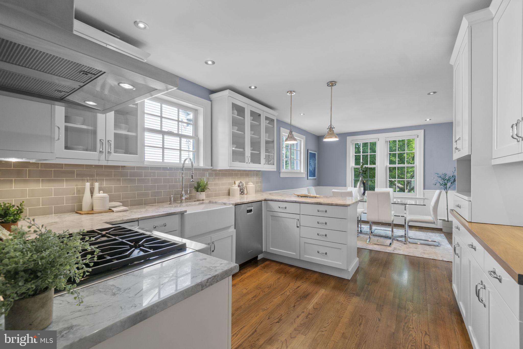 CHEVY CHASE GARDENS - Residential