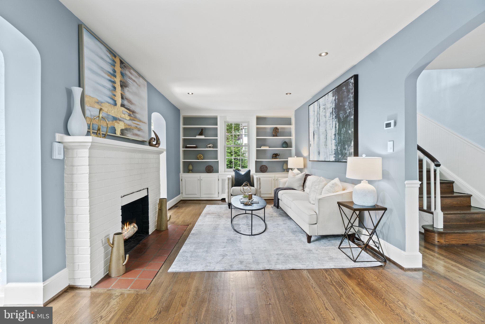 CHEVY CHASE GARDENS - Residential