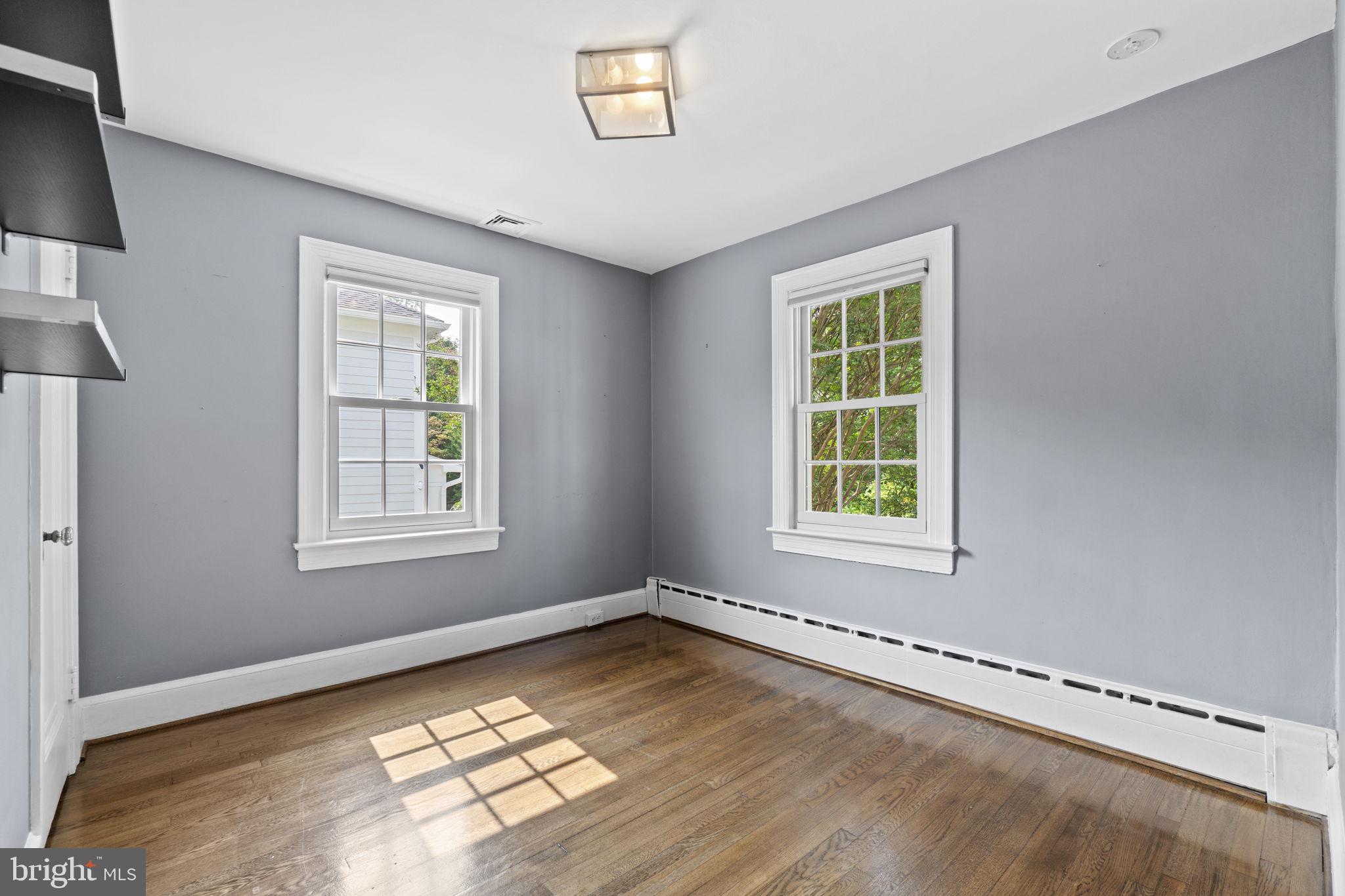 CHEVY CHASE GARDENS - Residential