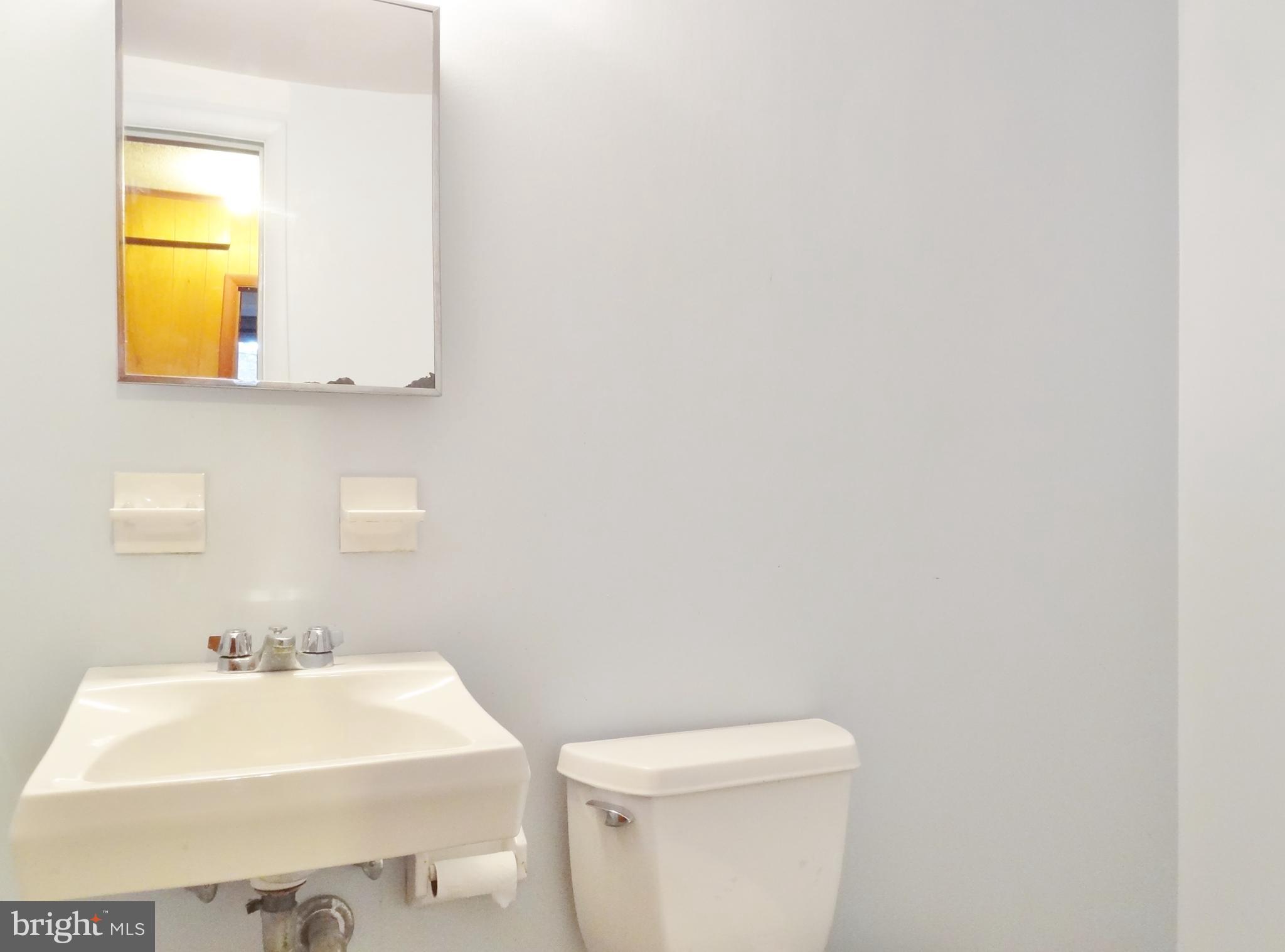 LAKESIDE - Residential