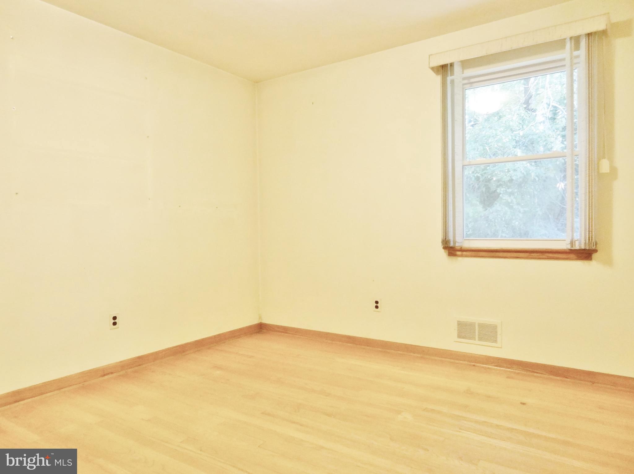 LAKESIDE - Residential