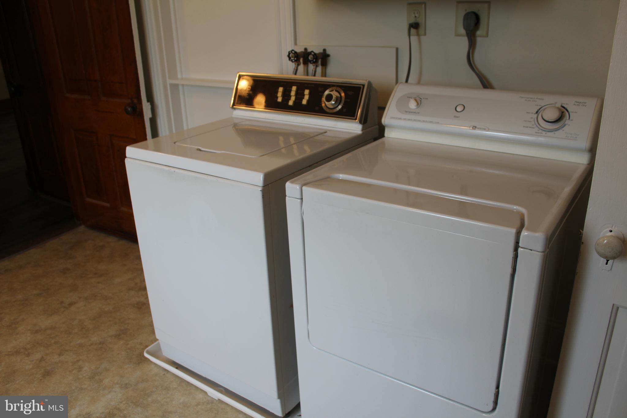 EAST HOPEWELL TWP - Residential Lease