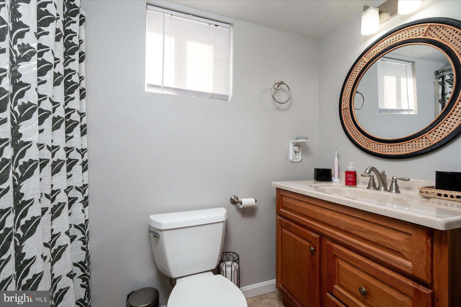 BEVERLEY BEACH - Residential Lease