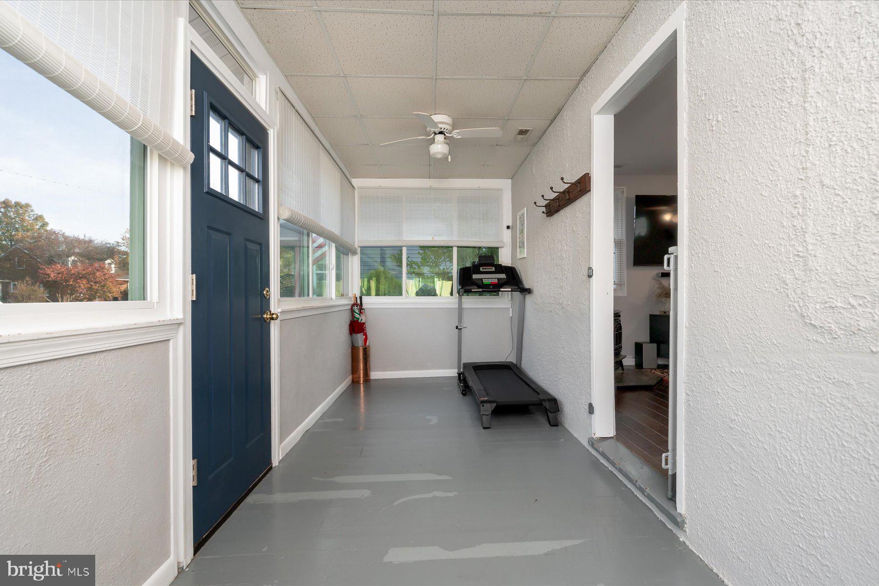 BEVERLEY BEACH - Residential Lease