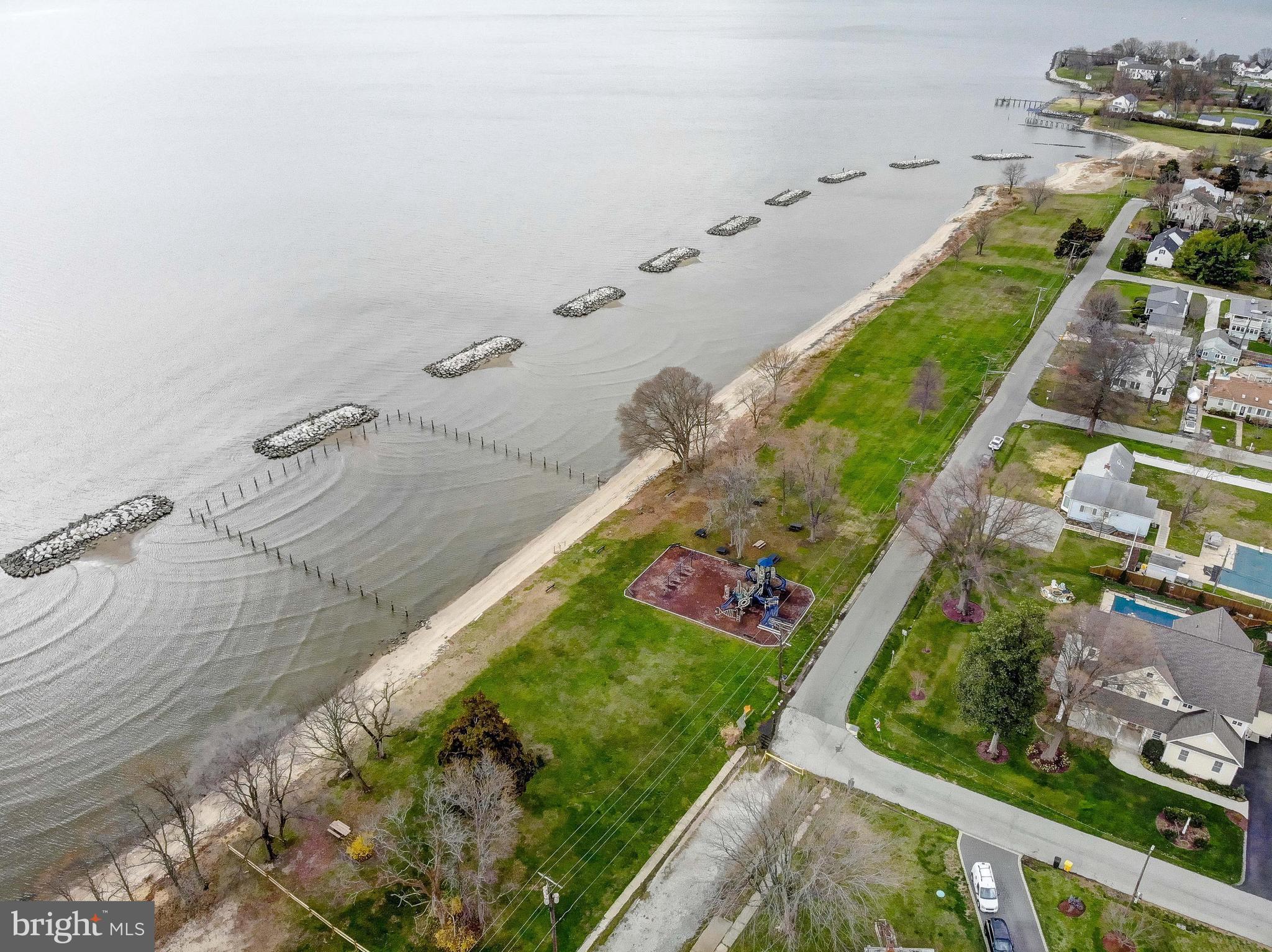 BEVERLEY BEACH - Residential Lease