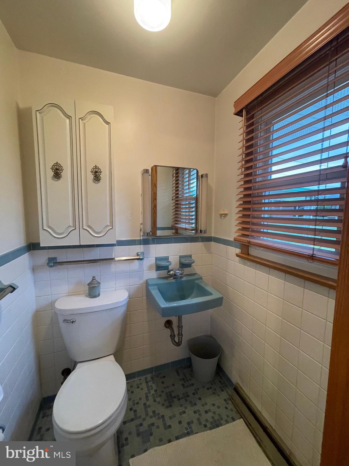 WHITE OAKS - Residential