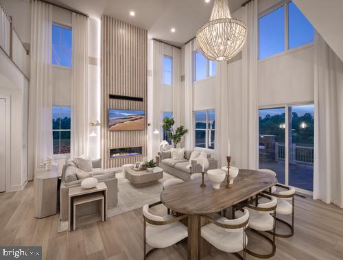 REGENCY AT WATERSIDE - Residential