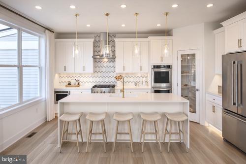 REGENCY AT WATERSIDE - Residential