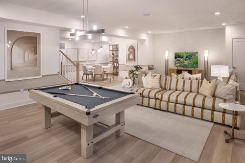 REGENCY AT WATERSIDE - Residential