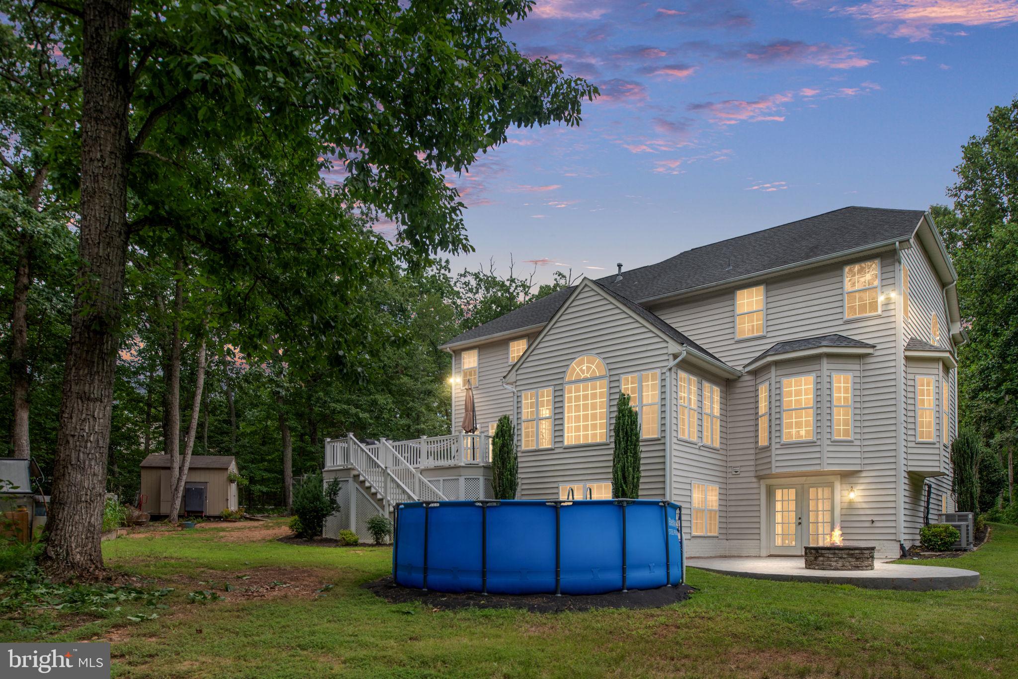 564 GENTLE BREEZE CIRCLE
