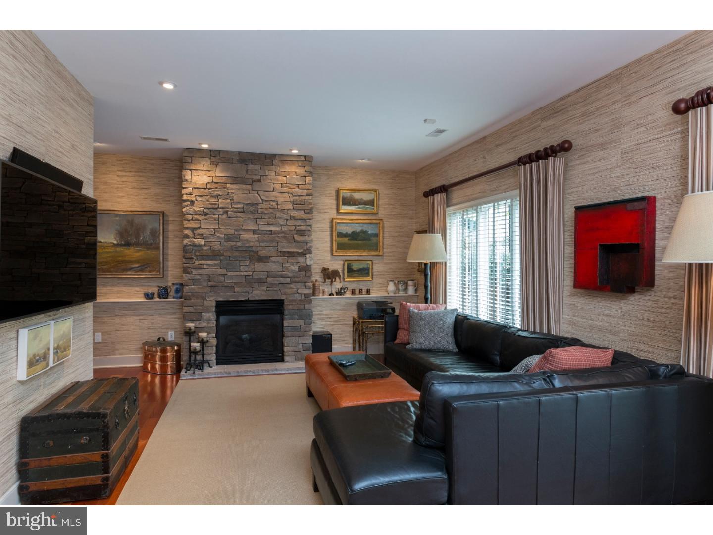 GRADUATE HOSPITAL - Residential