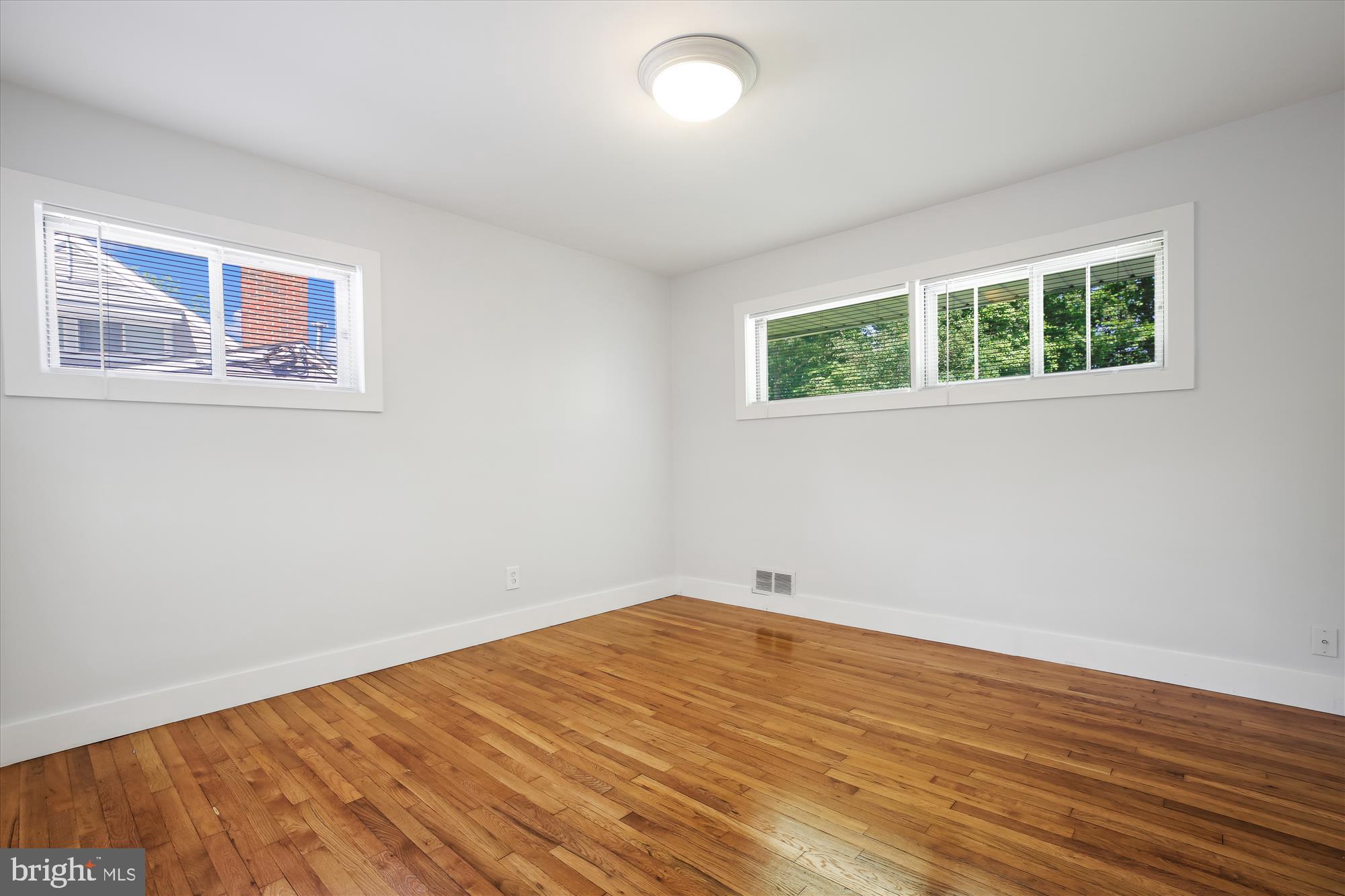 HUNGERFORD - Residential