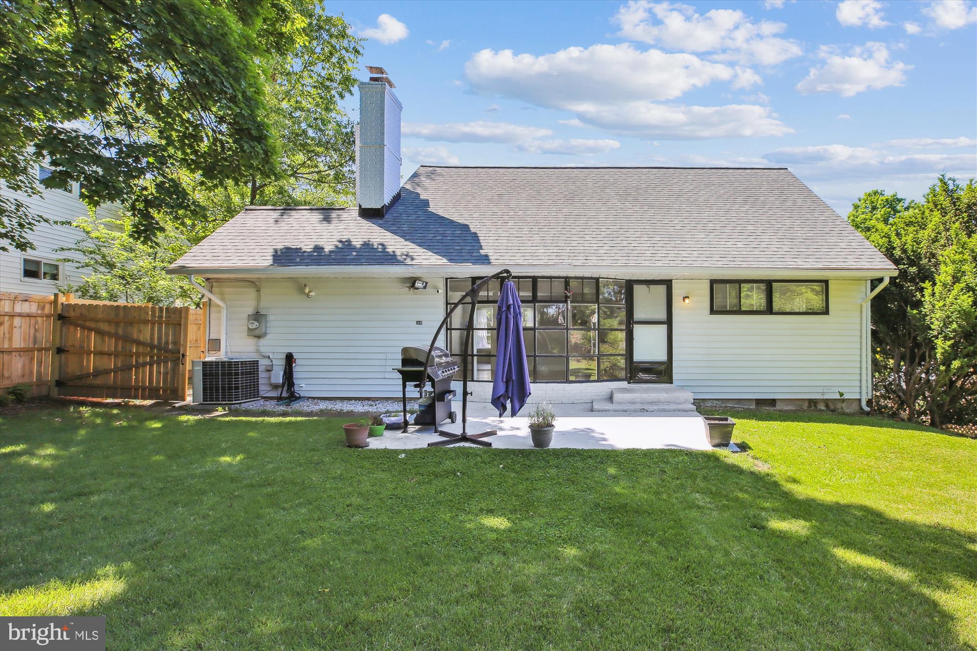 HUNGERFORD - Residential