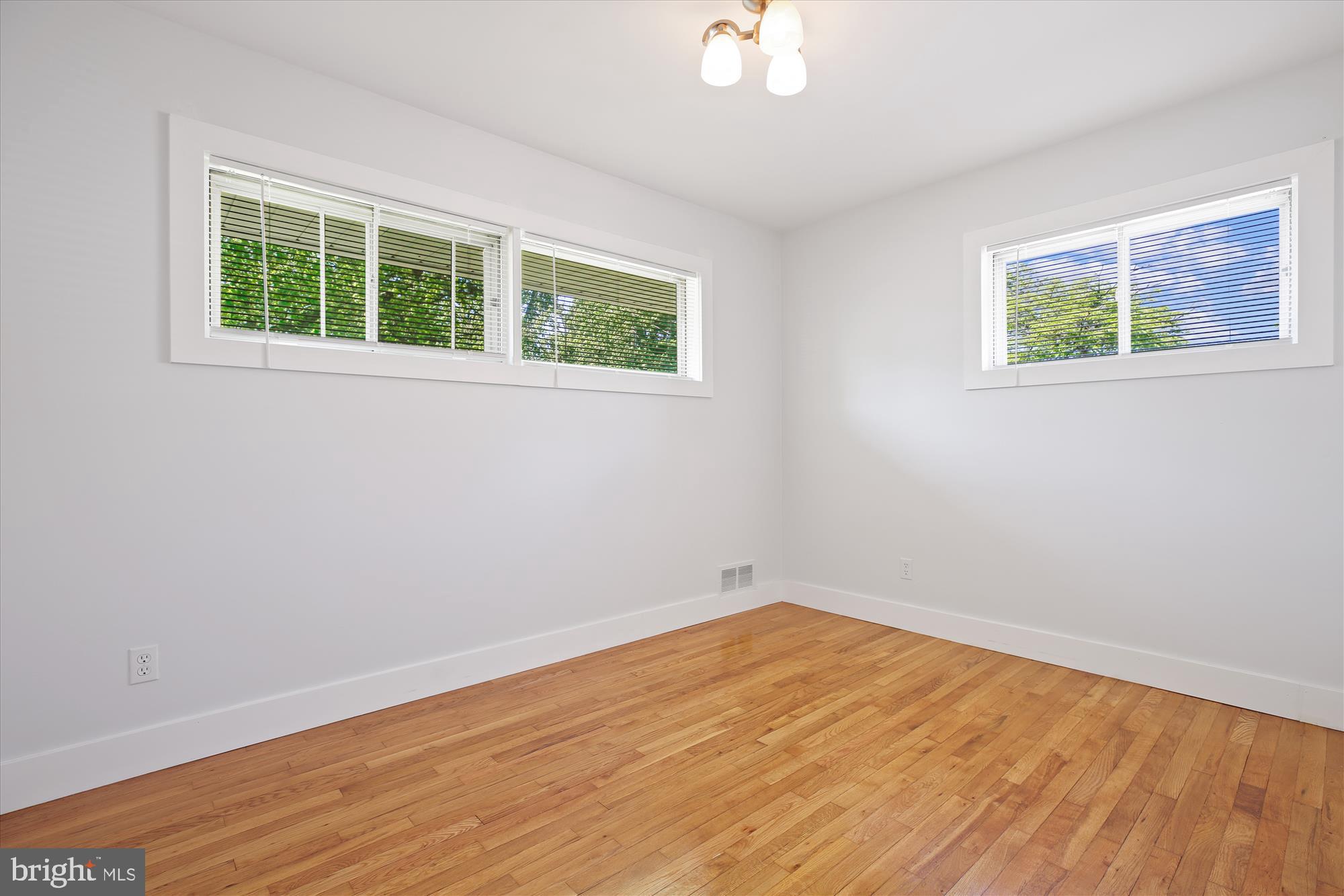 HUNGERFORD - Residential