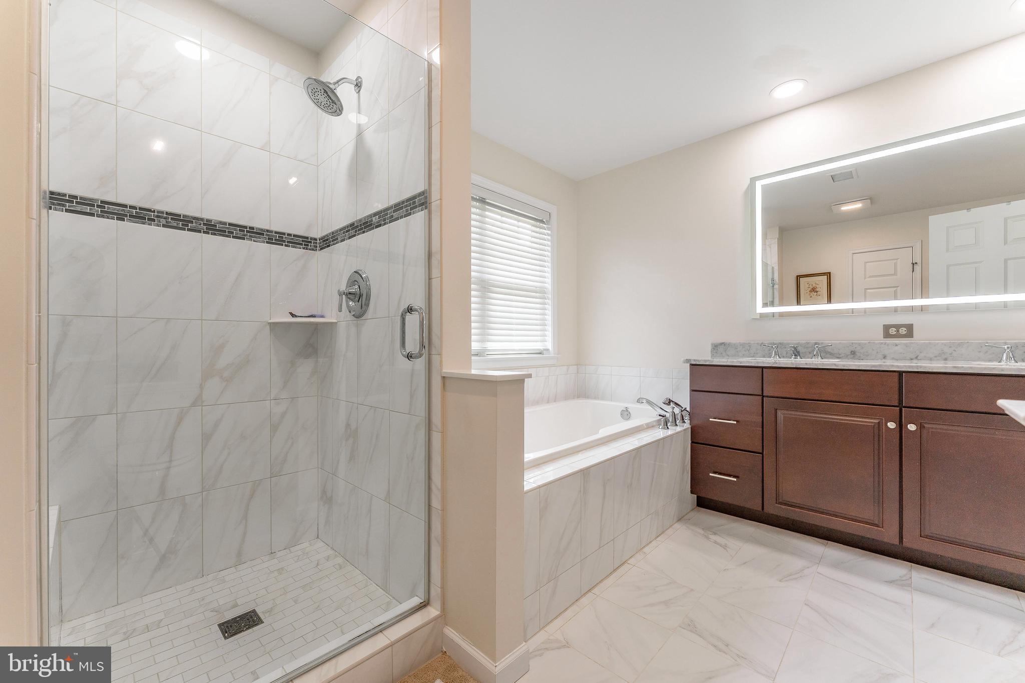 WATERLOO MILLS - Residential