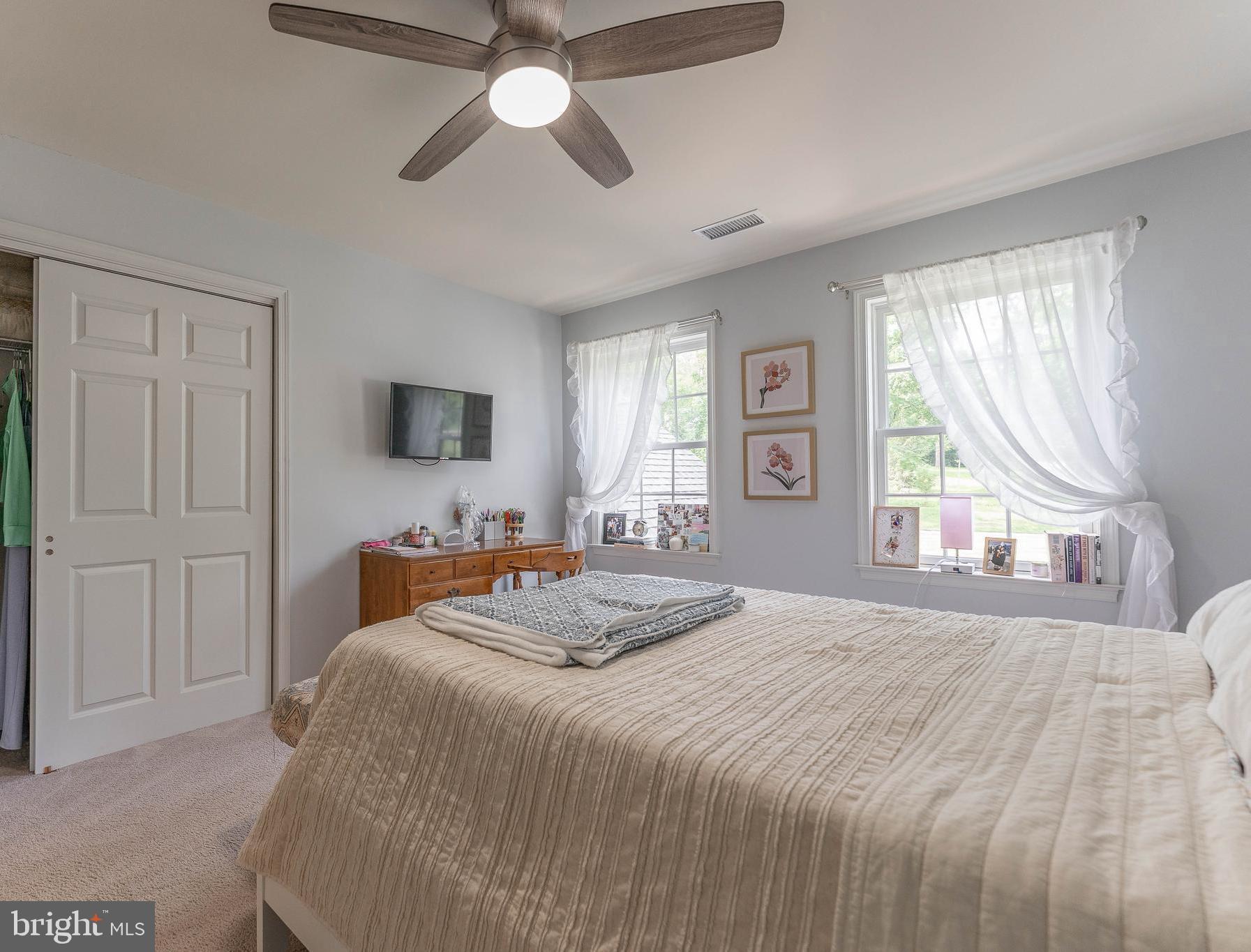 WATERLOO MILLS - Residential