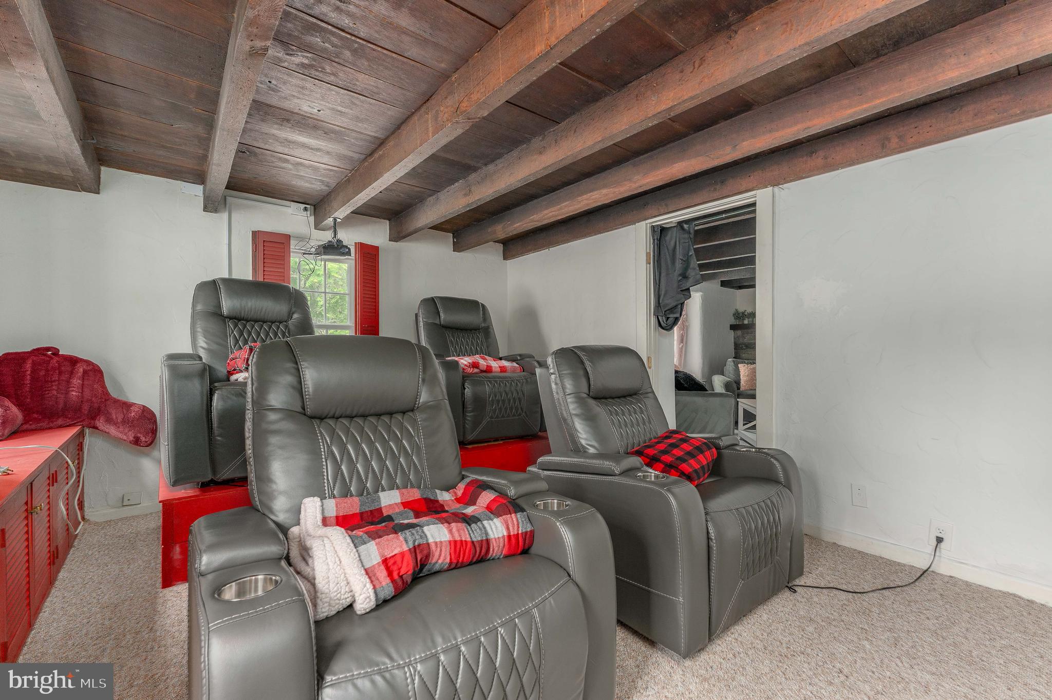 WATERLOO MILLS - Residential