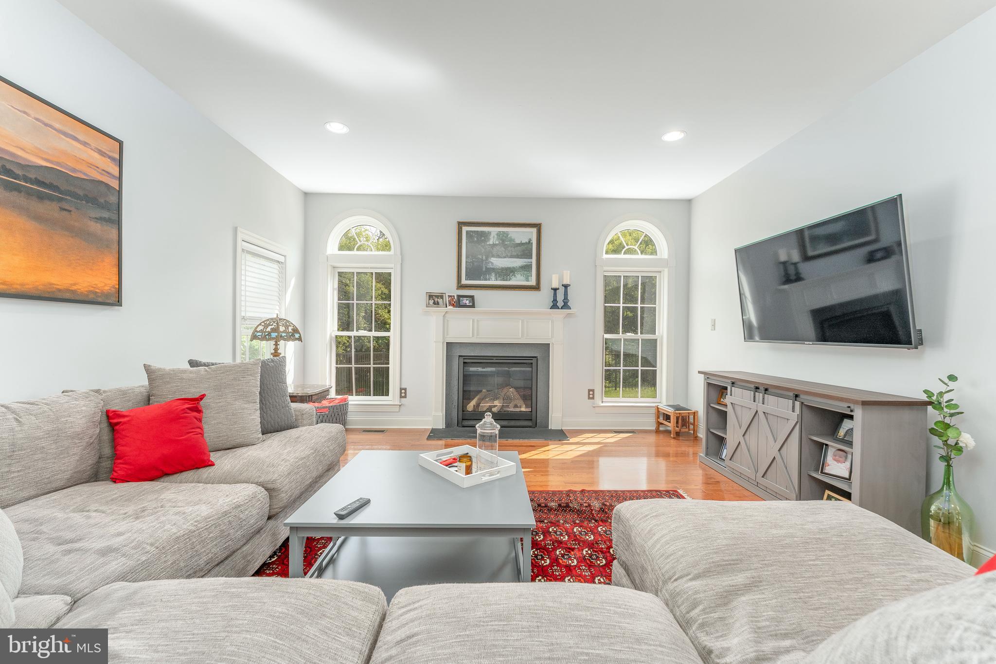 WATERLOO MILLS - Residential