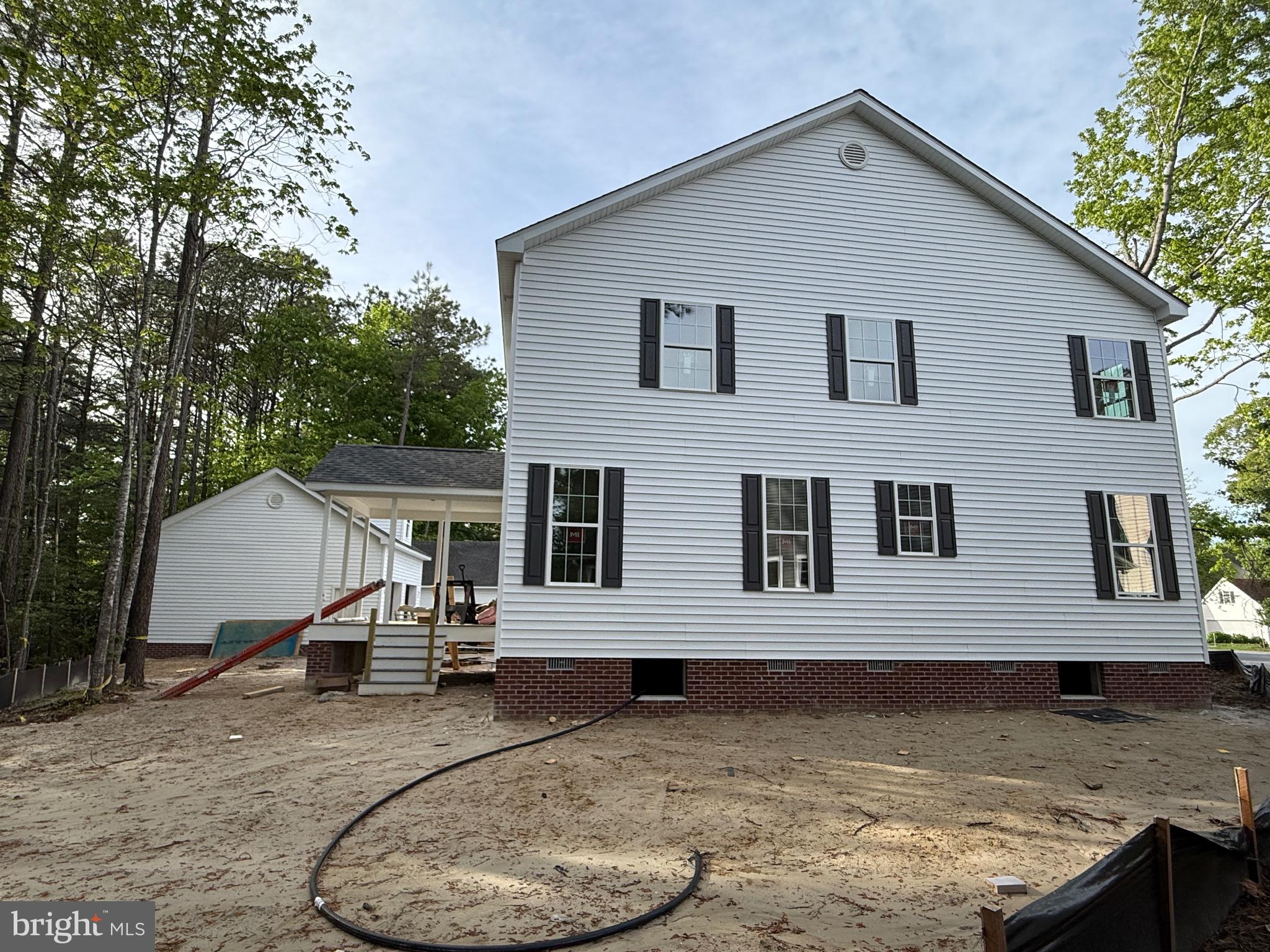 1306 MCHENRY COURT