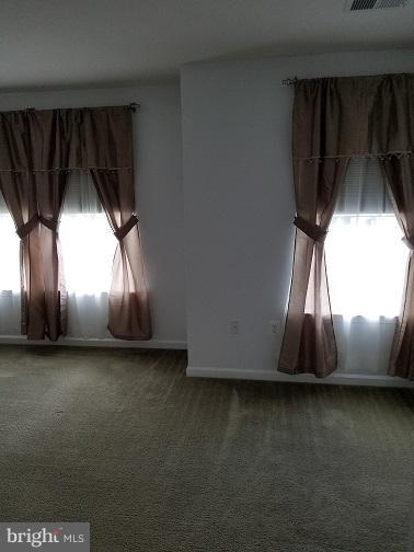 LADYSMITH VILLAGE - Residential